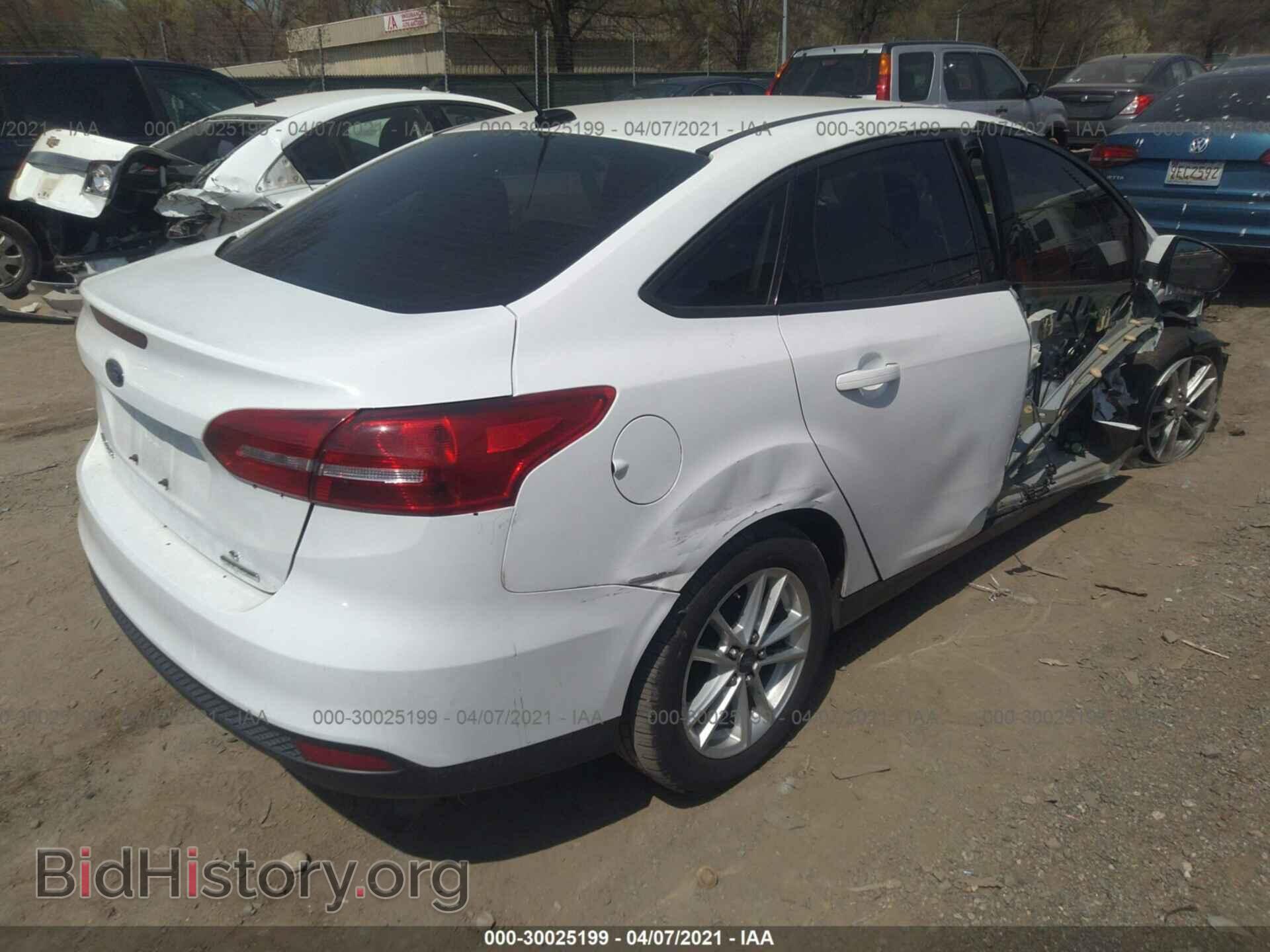 2015 FORD FOCUS - VIN: 1FADP3F29FL382453 - Фото 4