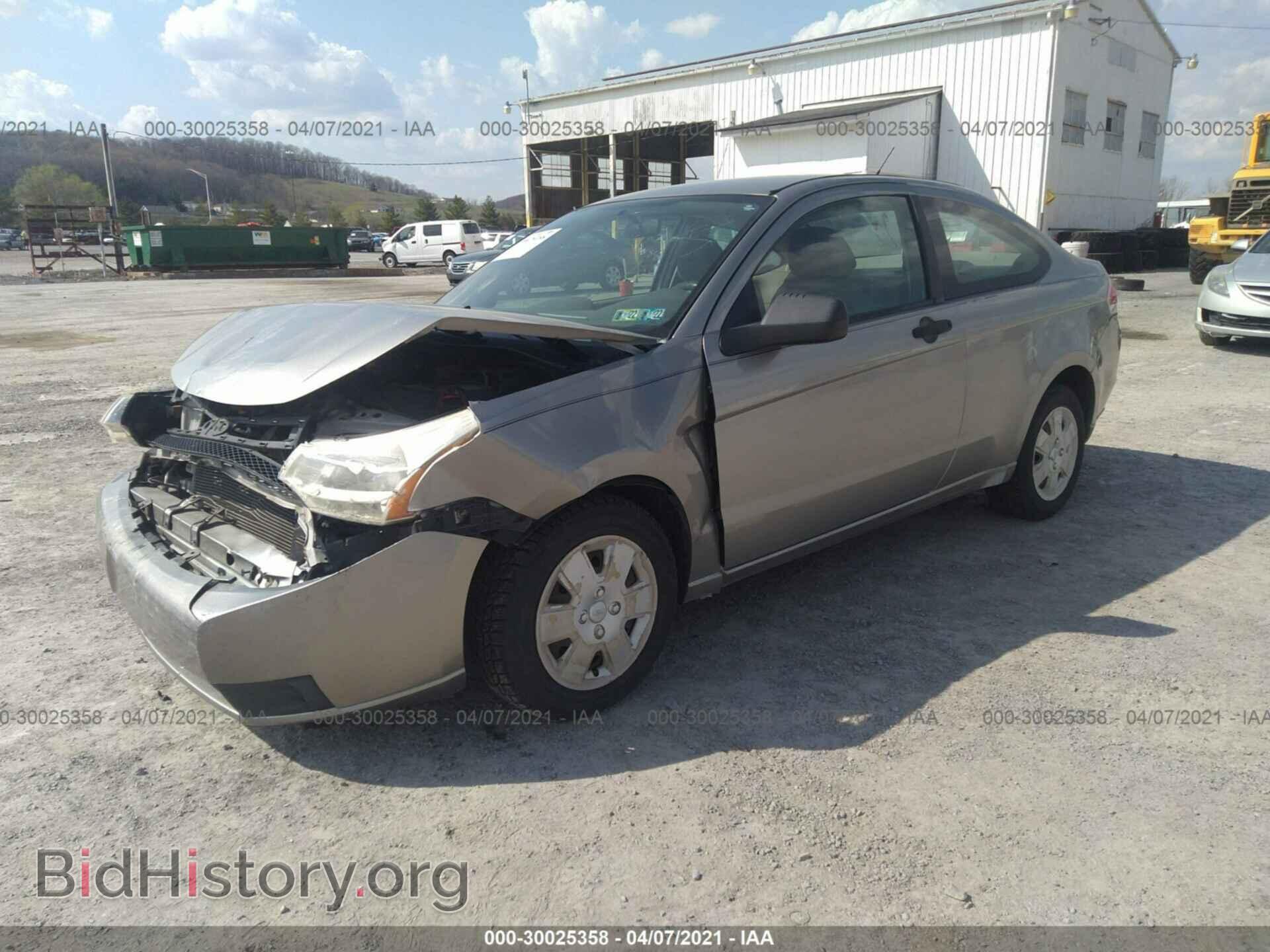 2008 FORD FOCUS - VIN: 1FAHP32N38W186267 - Фото 2