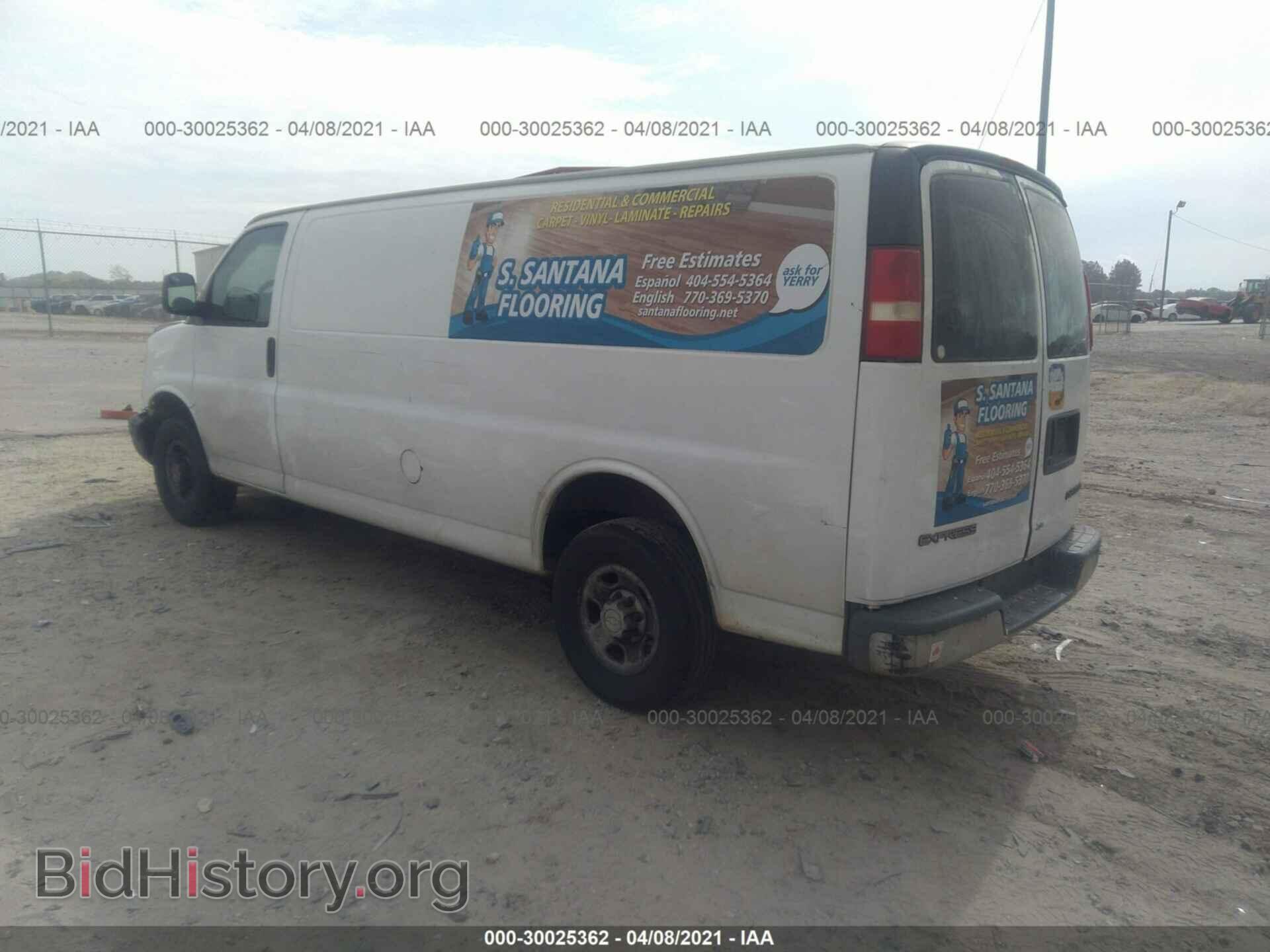 2007 CHEVROLET EXPRESS CARGO VAN - VIN: 1GCGG29V771111945 - Photo 3