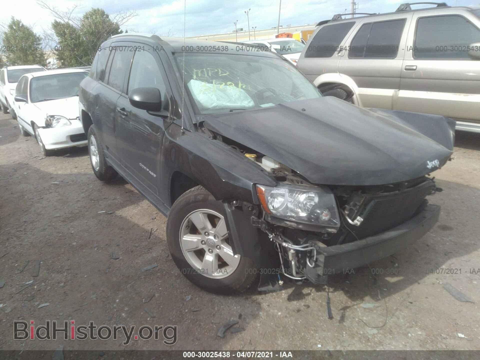 Фотография 1C4NJCBAXED800833 - JEEP COMPASS 2014