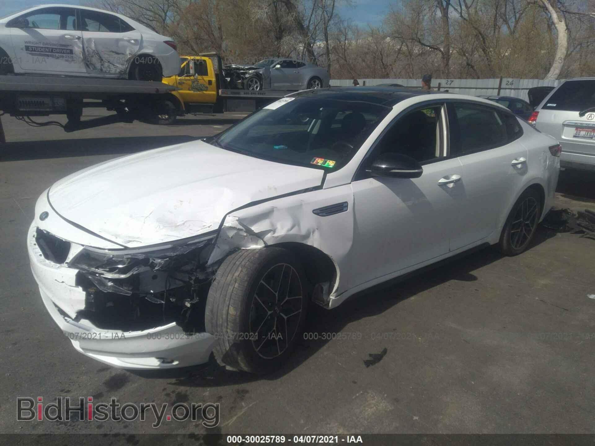 2020 KIA OPTIMA - VIN: 5XXGT4L34LG433701 - Фото 2