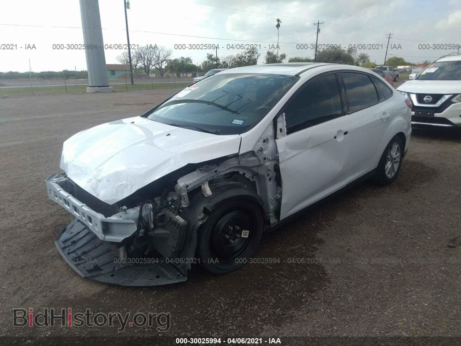 2016 FORD FOCUS - VIN: 1FADP3F2XGL348149 - Фото 2