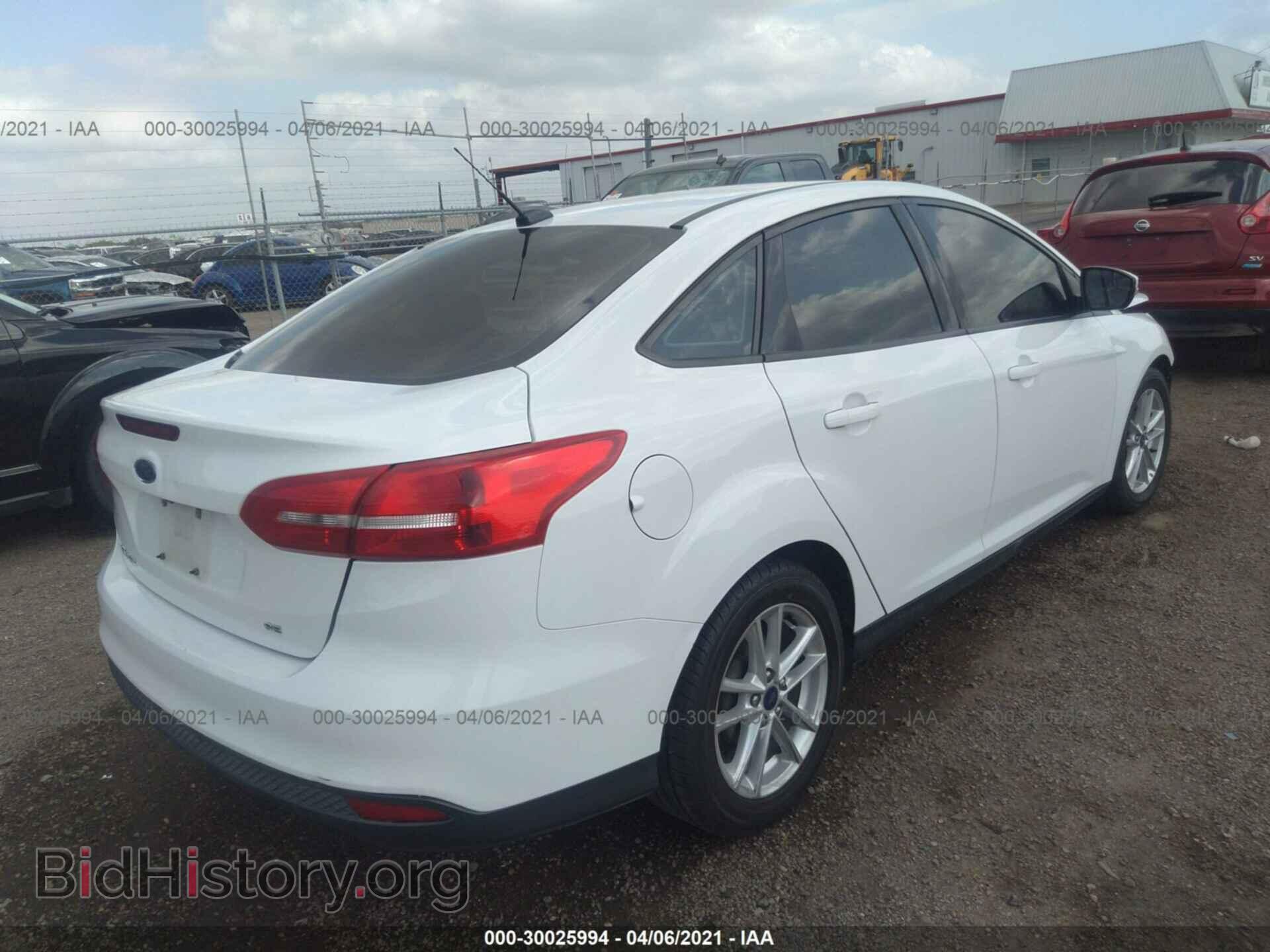 2016 FORD FOCUS - VIN: 1FADP3F2XGL348149 - Фото 4