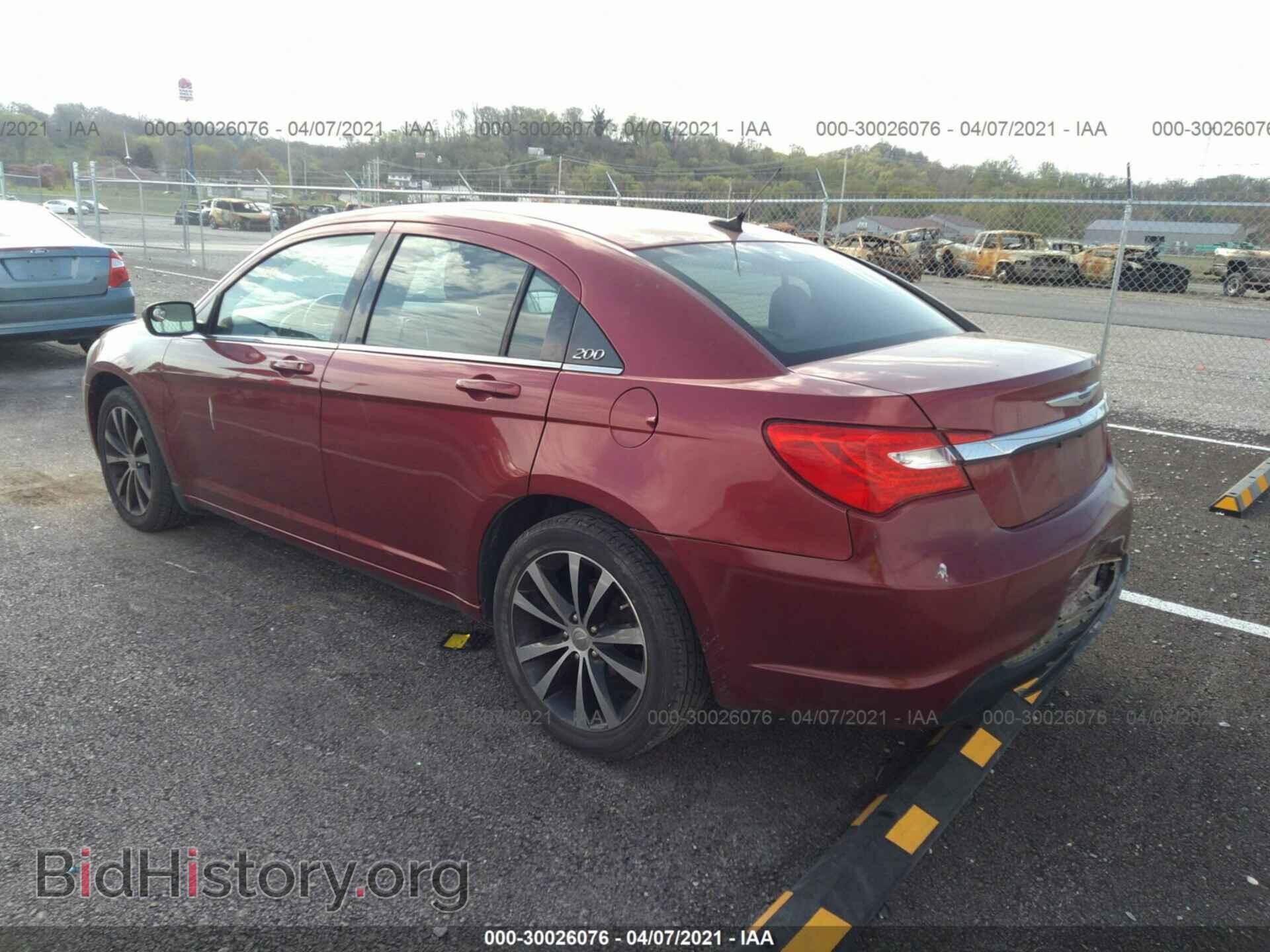 2013 CHRYSLER 200 - VIN: 1C3CCBBB0DN545398 - Фото 3