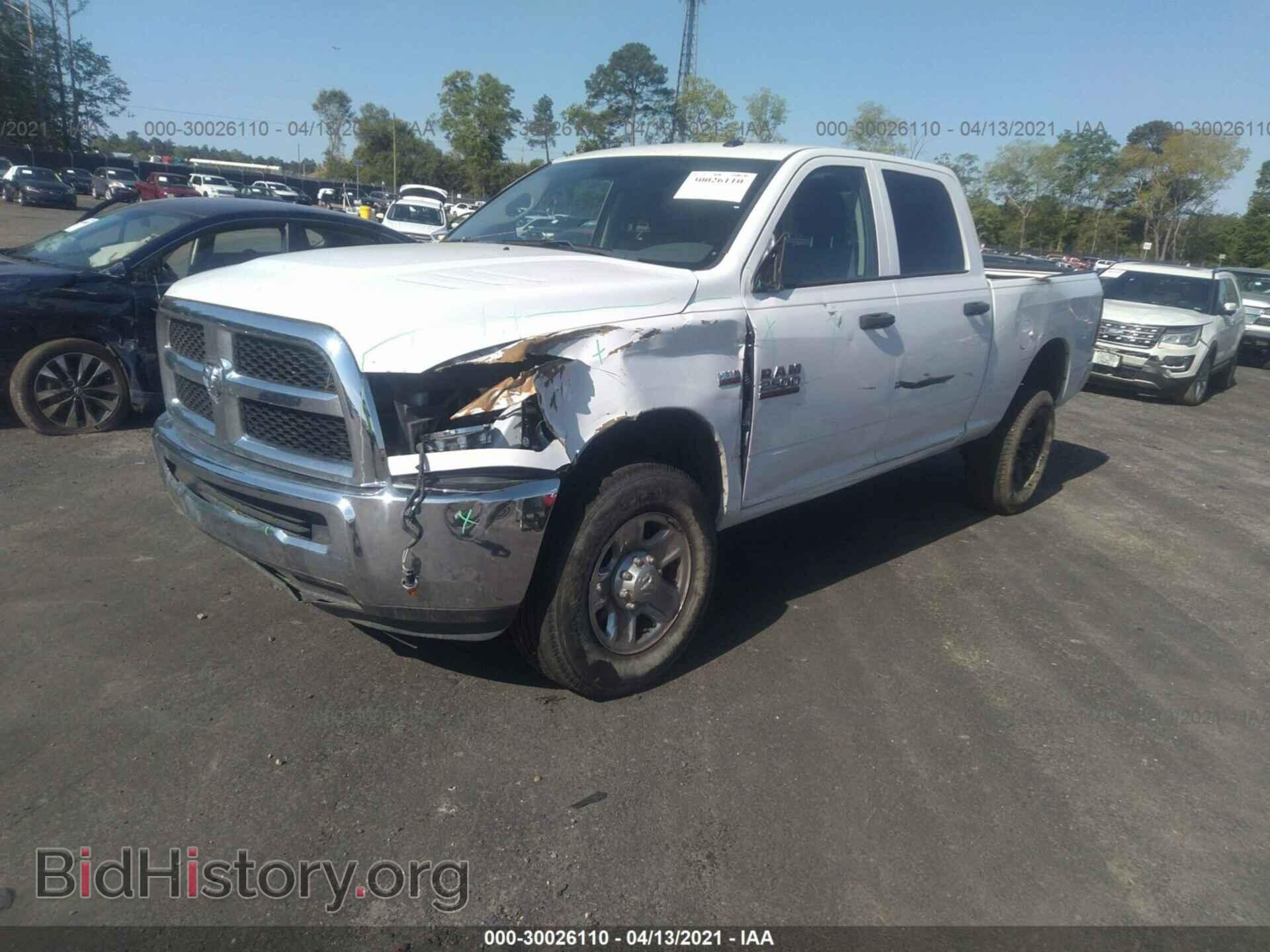 2018 RAM 2500 - VIN: 3C6UR5CJ8JG207023 - Фото 2