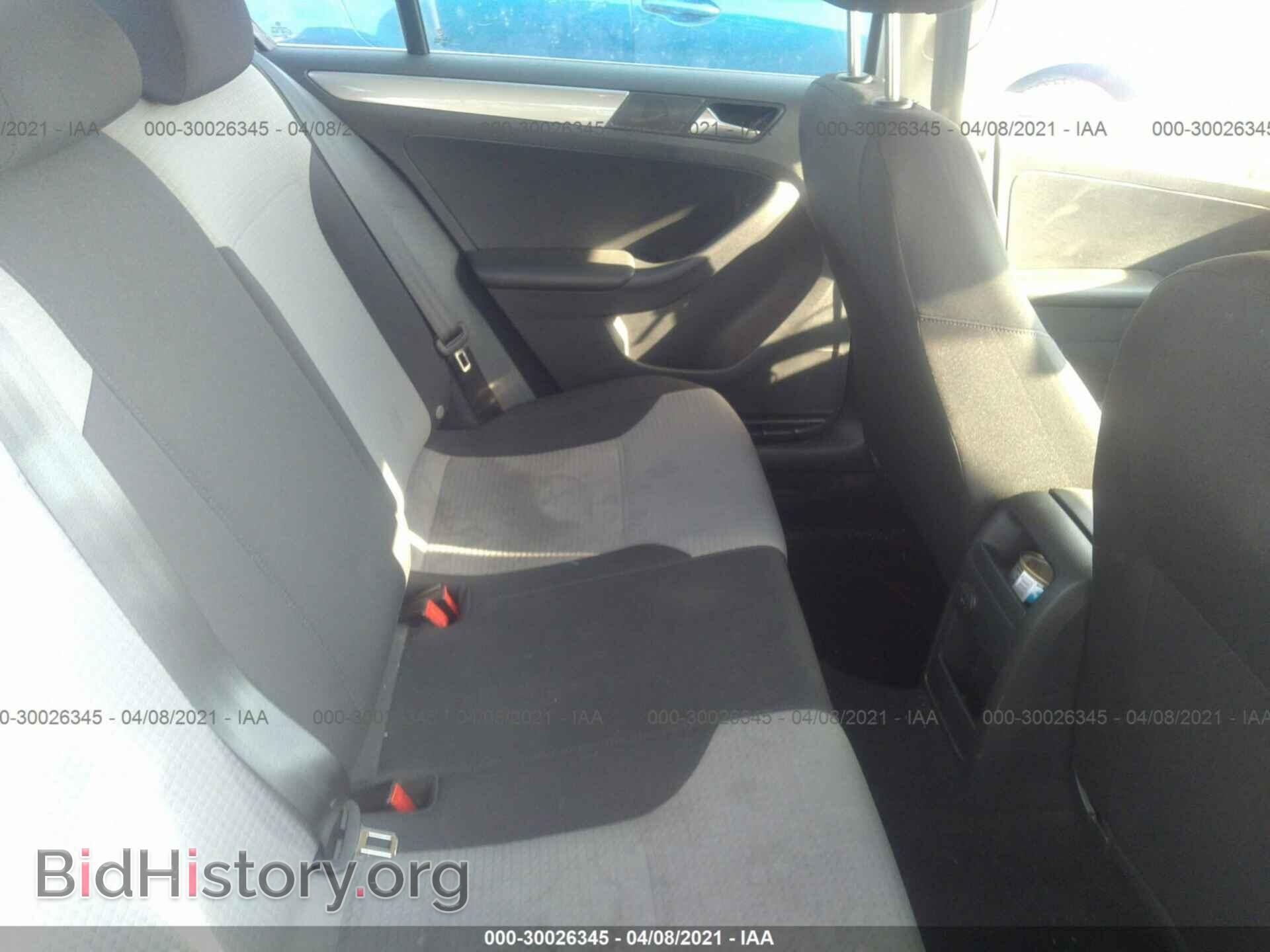 2017 VOLKSWAGEN JETTA - VIN: 3VW2B7AJ1HM372438 - Фото 8