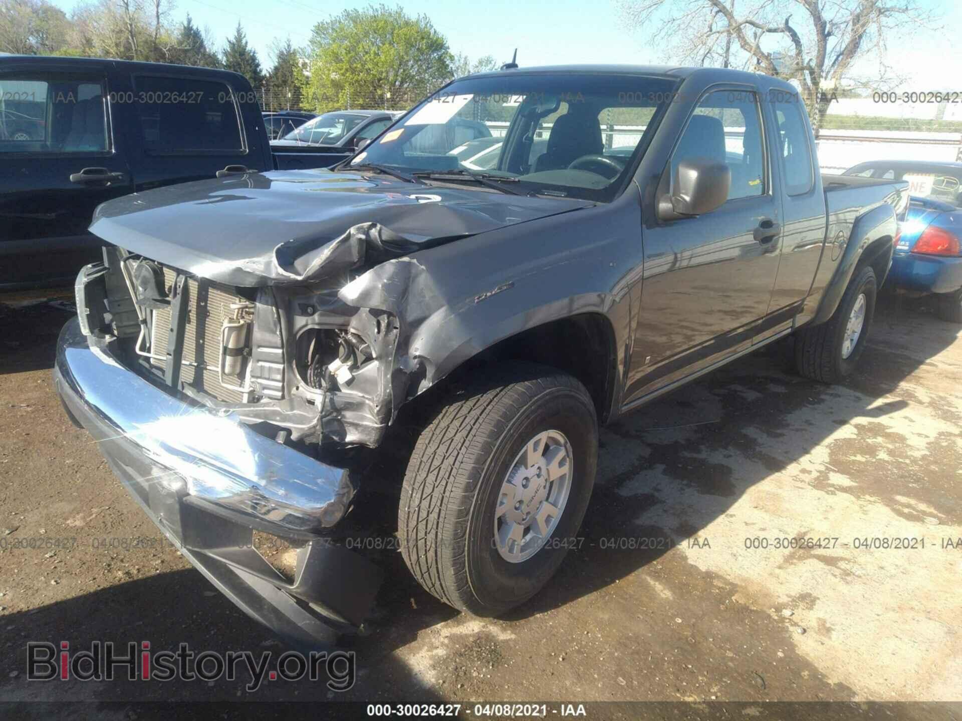 2008 GMC CANYON - VIN: 1GTDS19E288138944 - Фото 2