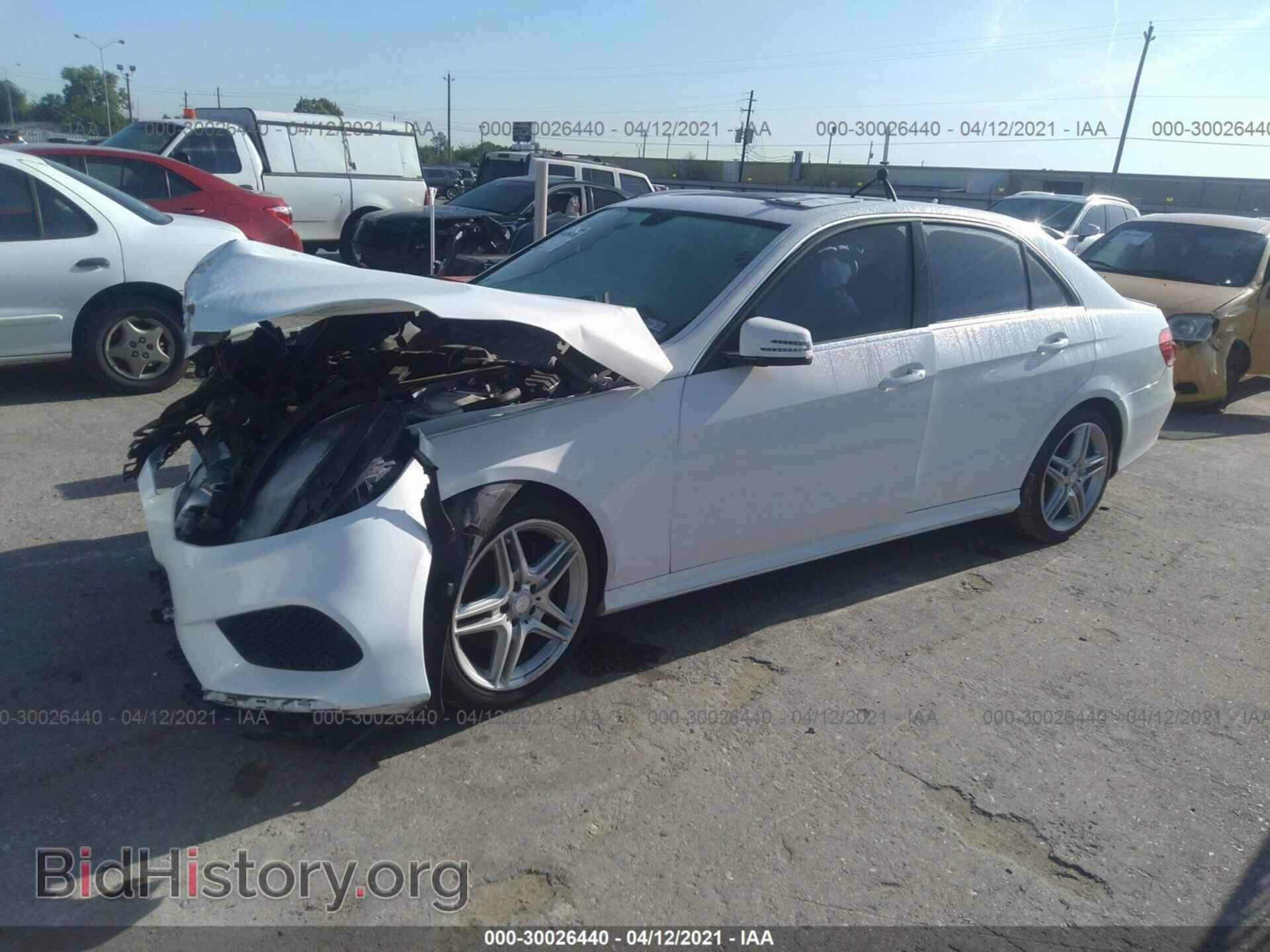 2014 MERCEDES-BENZ E-CLASS - VIN: WDDHF5KB7EA798193 - Фото 2