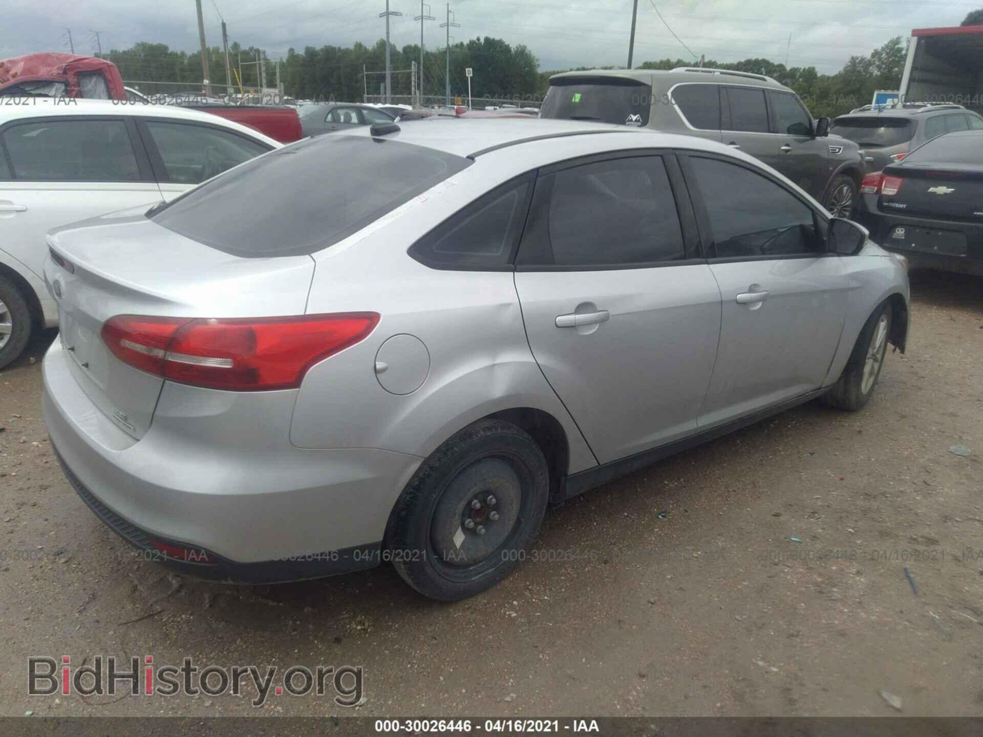 2015 FORD FOCUS - VIN: 1FADP3F2XFL321838 - Фото 4