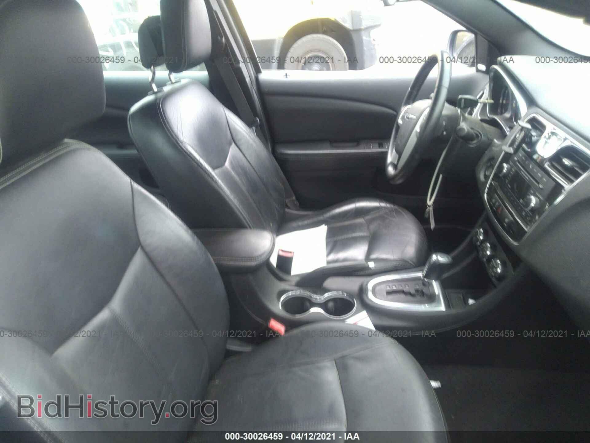 2013 CHRYSLER 200 - VIN: 1C3CCBCG2DN522859 - Фото 5