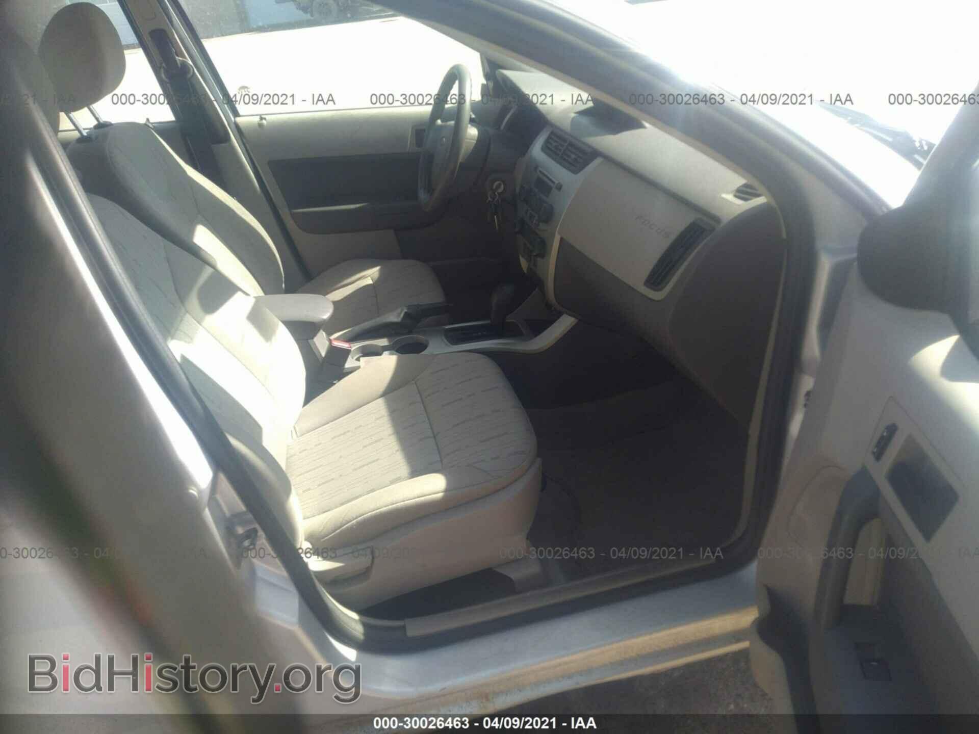 2008 FORD FOCUS - VIN: 1FAHP35N18W127455 - Фото 5