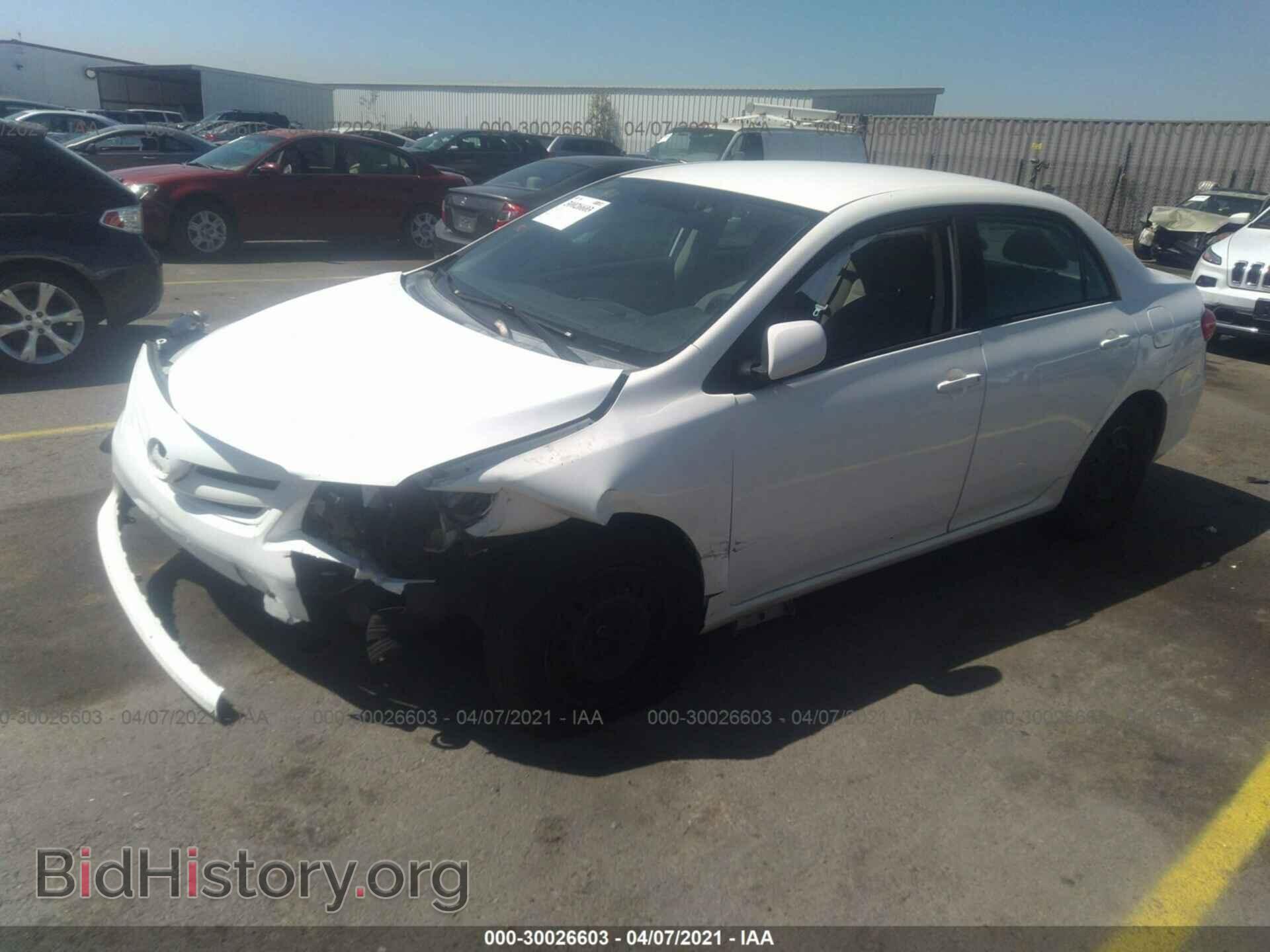 2011 TOYOTA COROLLA - VIN: 2T1BU4EE6BC627397 - Фото 2