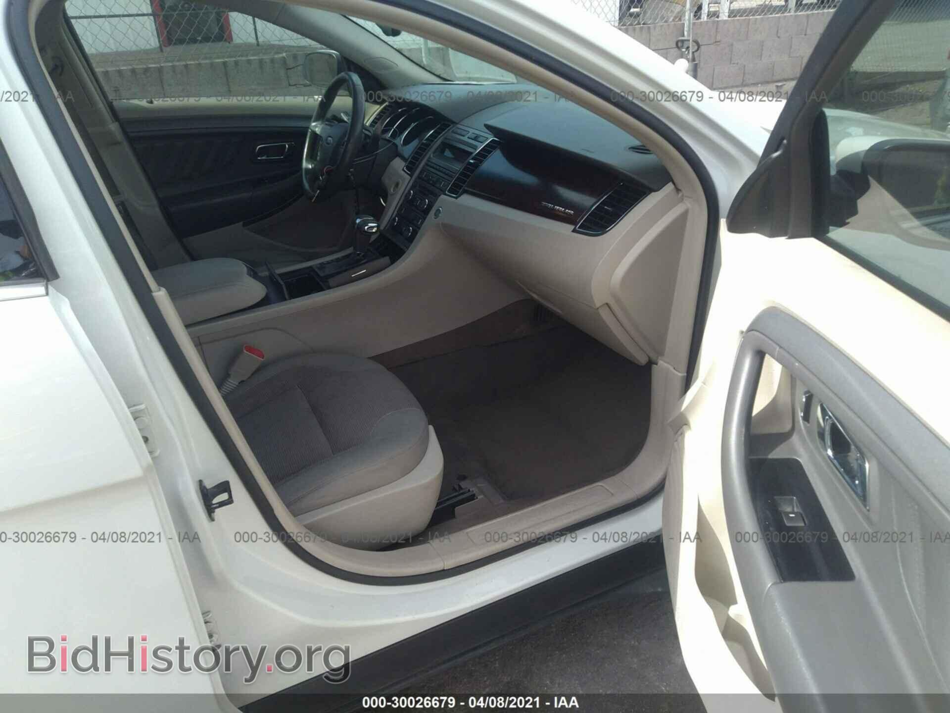 2011 FORD TAURUS - VIN: 1FAHP2EW9BG139261 - Фото 5