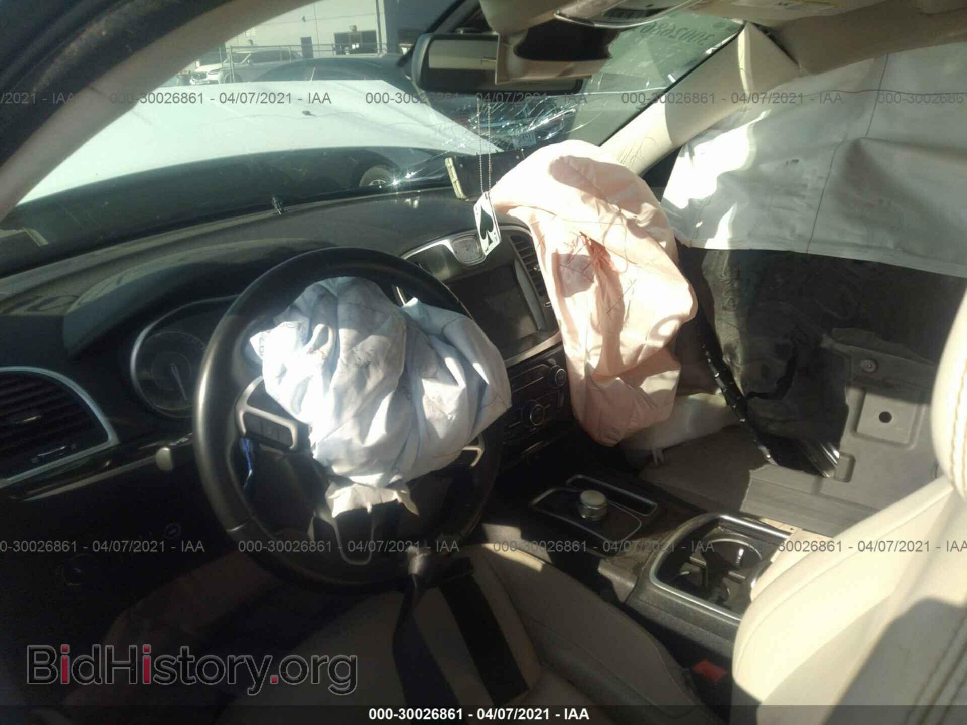 2015 CHRYSLER 300 - VIN: 2C3CCAAG7FH756522 - Фото 5