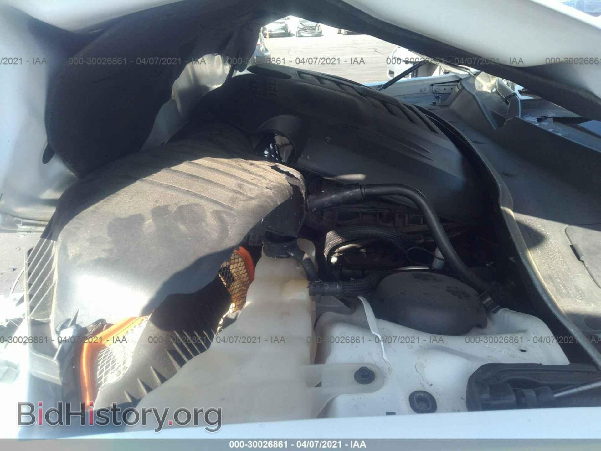 2015 CHRYSLER 300 - VIN: 2C3CCAAG7FH756522 - Фото 10