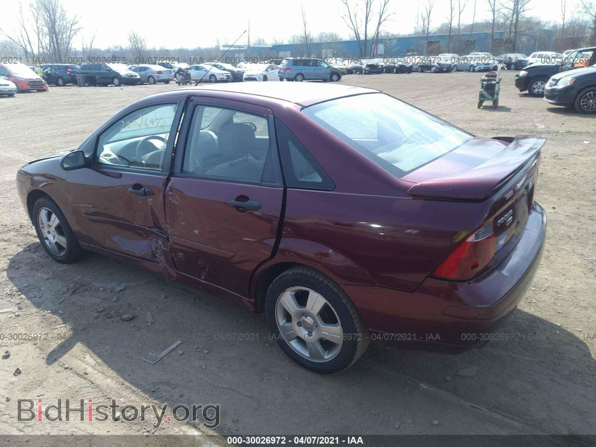 2007 FORD FOCUS - VIN: 1FAHP34N47W352341 - Фото 3
