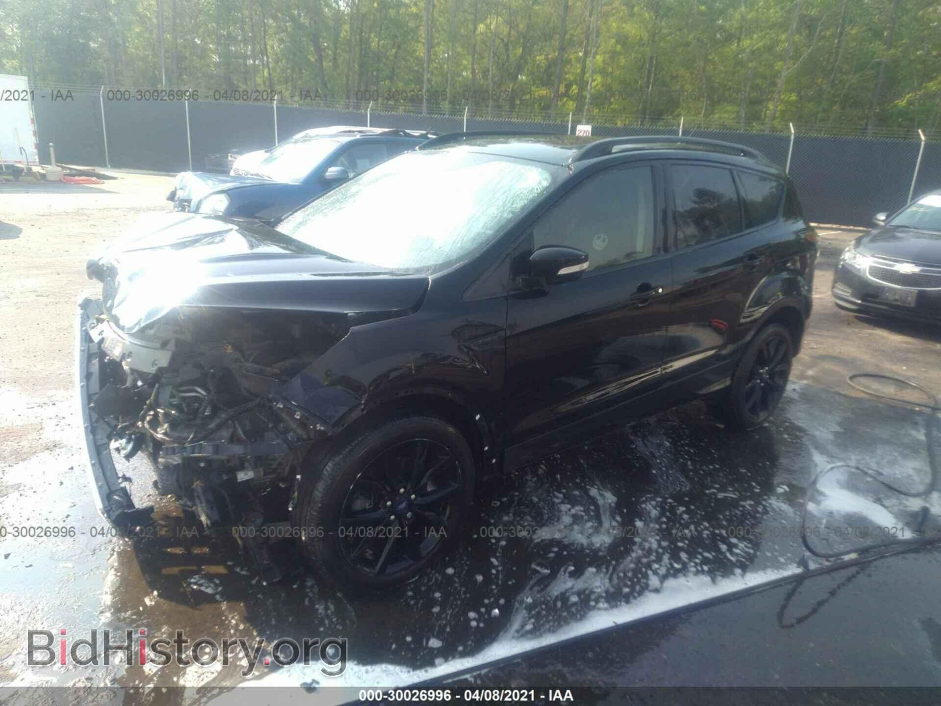 2017 FORD ESCAPE - VIN: 1FMCU0J95HUE42979 - Фото 2