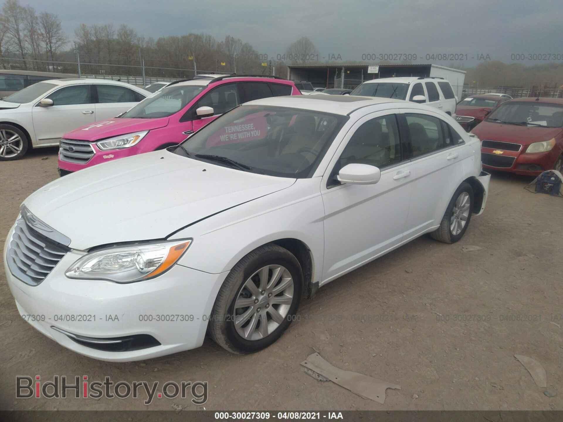 2012 CHRYSLER 200 - VIN: 1C3CCBBB5CN230174 - Photo 2