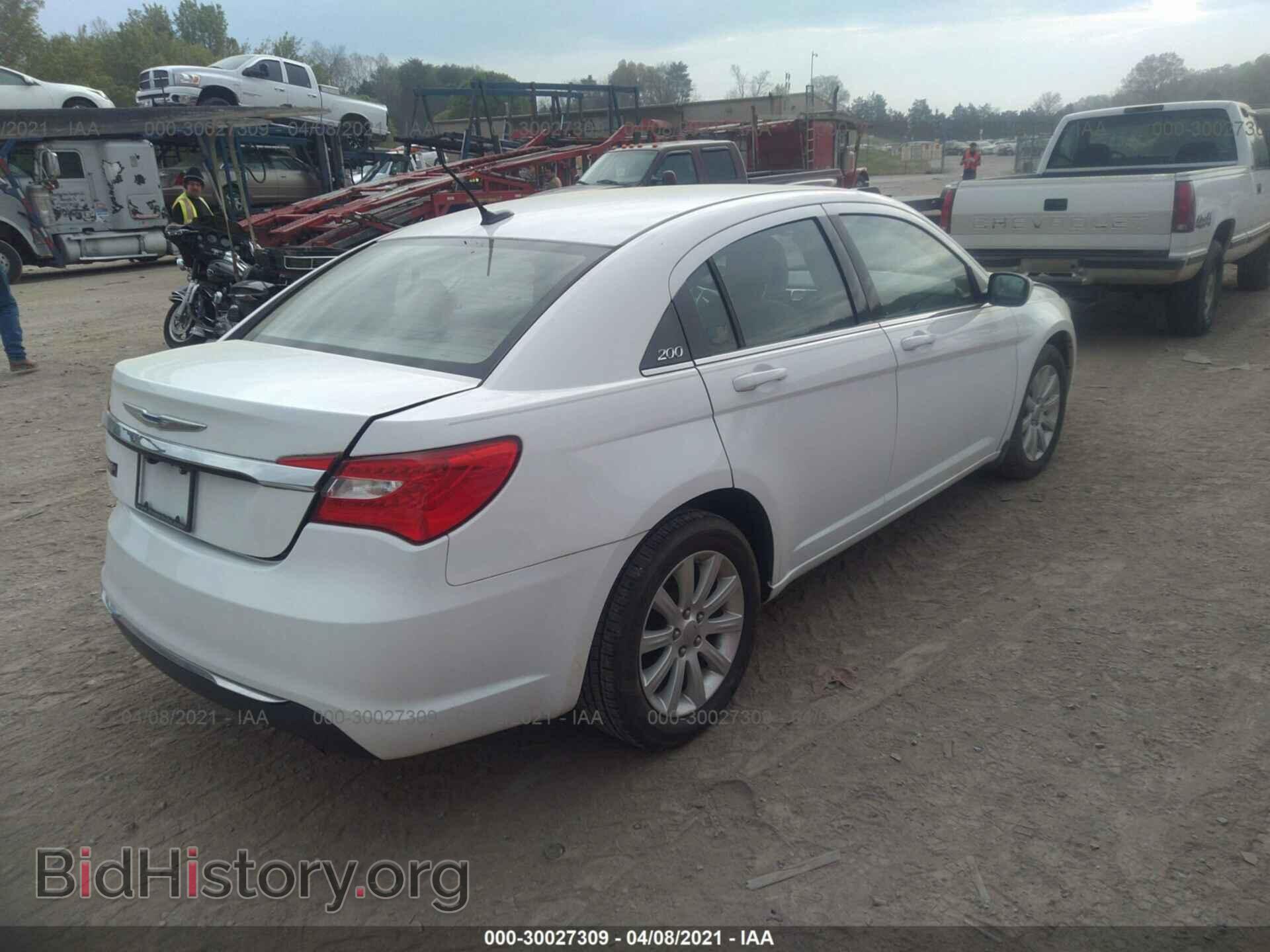 2012 CHRYSLER 200 - VIN: 1C3CCBBB5CN230174 - Photo 4