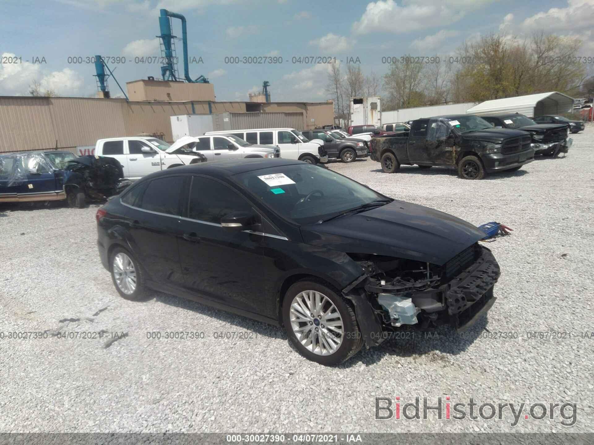 Photo 1FADP3J28GL220385 - FORD FOCUS 2016