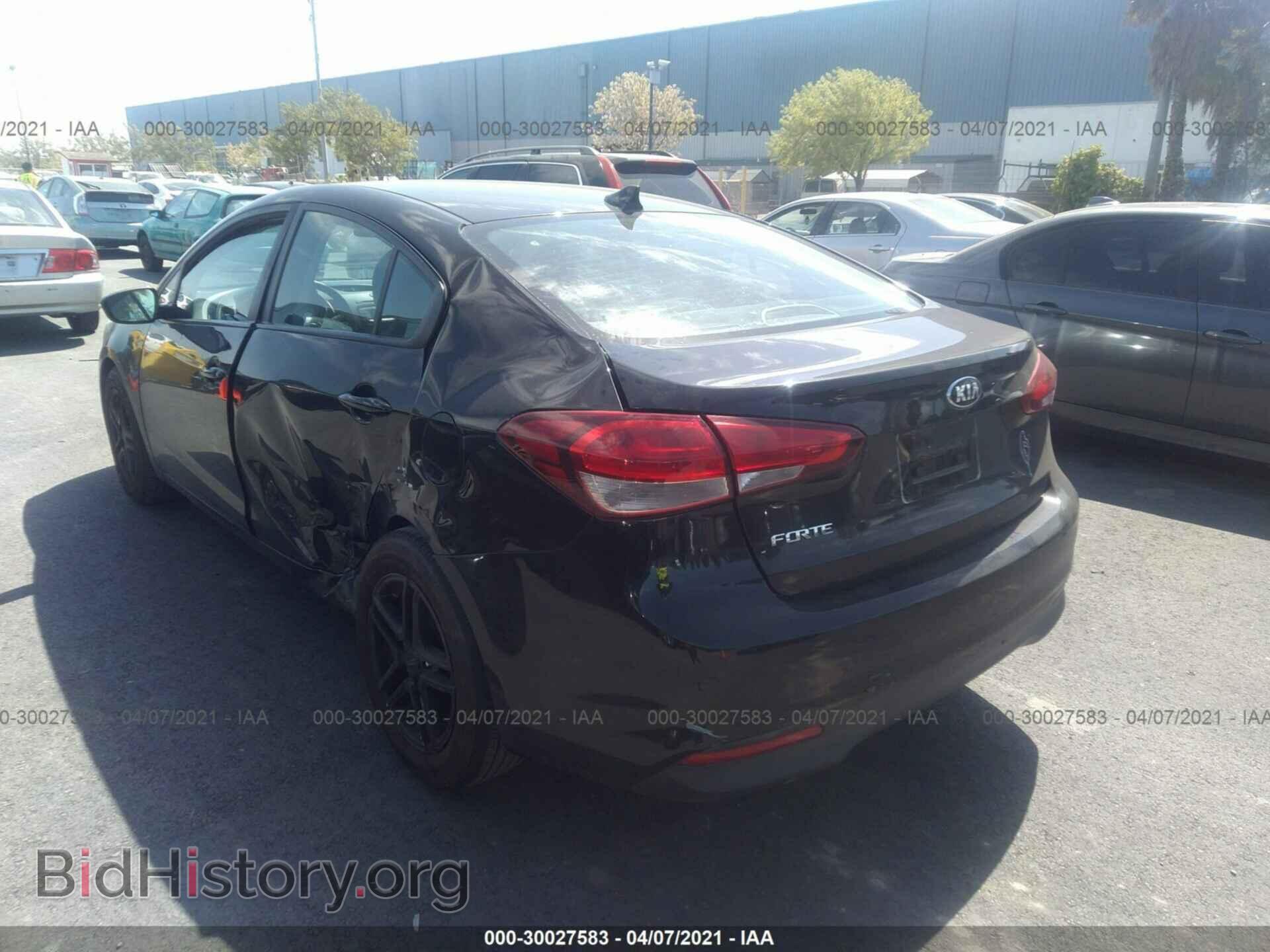 2017 KIA FORTE - VIN: 3KPFK4A77HE048962 - Photo 3