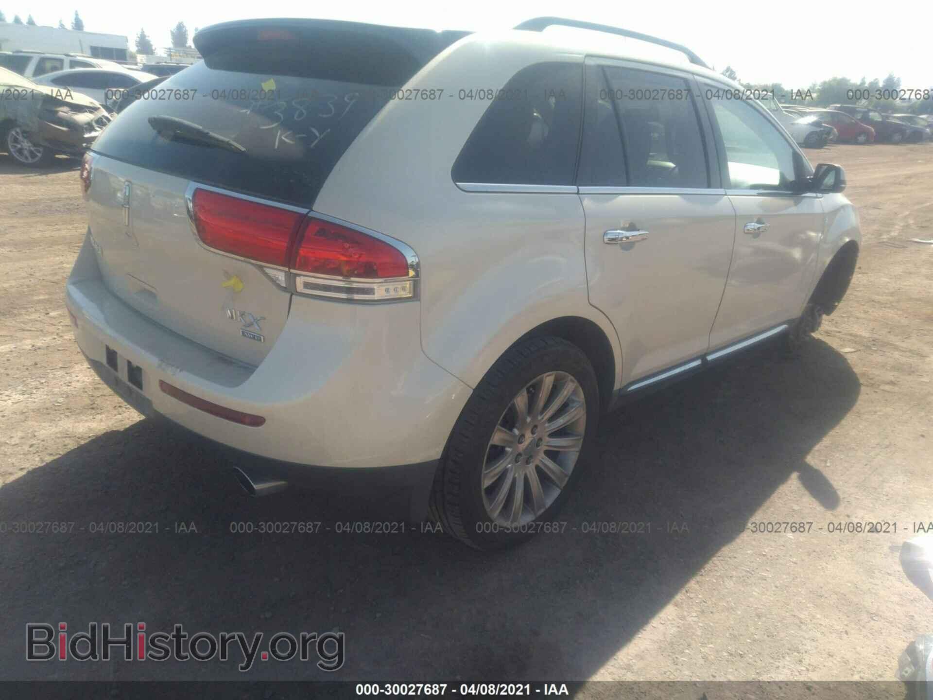 2015 LINCOLN MKX - VIN: 2LMDJ8JK0FBL23839 - Фото 4