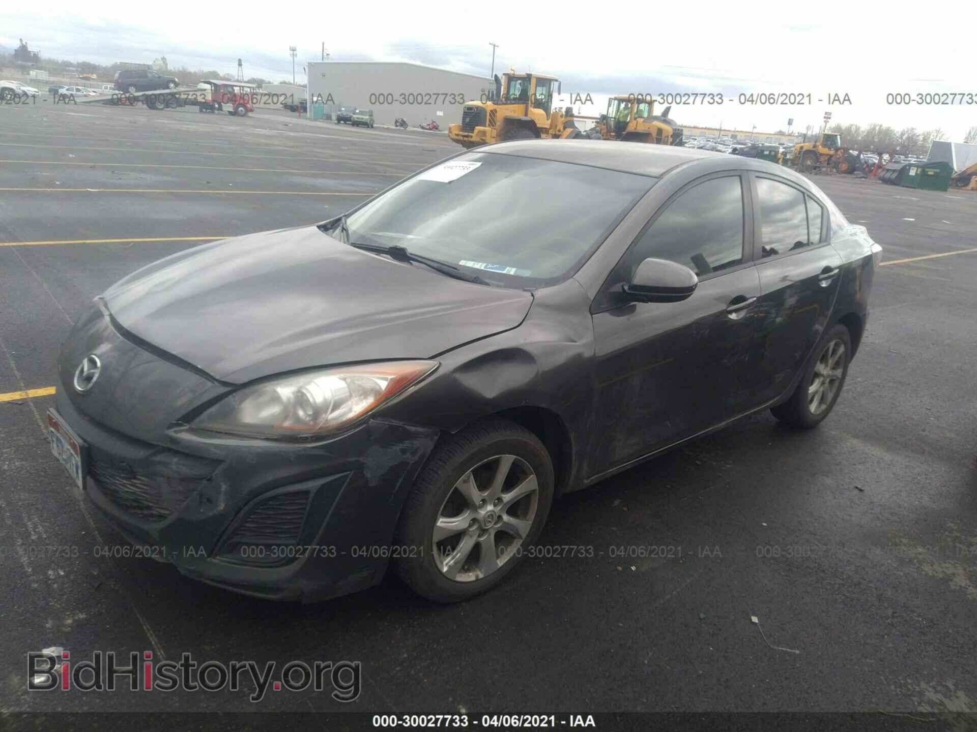 2011 MAZDA MAZDA3 - VIN: JM1BL1VF3B1445008 - Фото 2