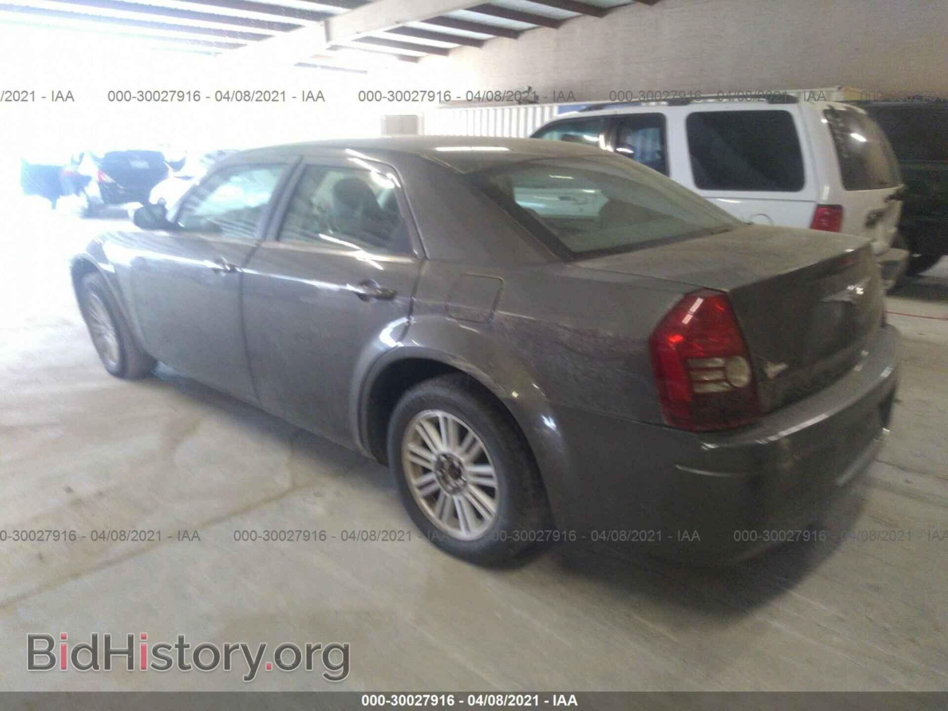 2009 CHRYSLER 300 - VIN: 2C3KA43D09H571478 - Фото 3