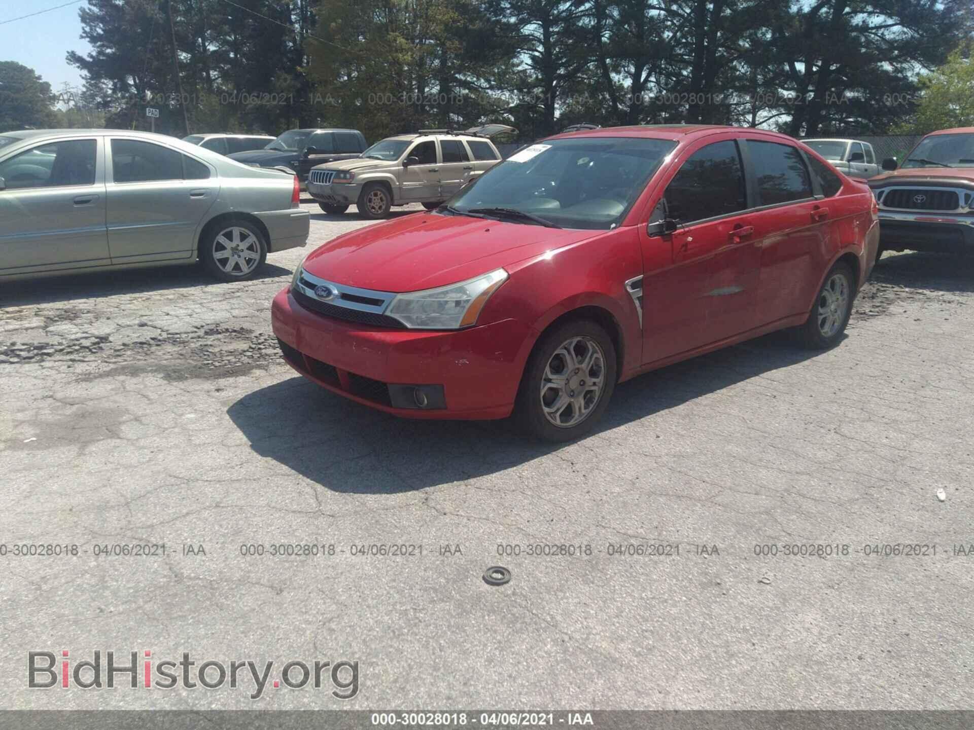 2008 FORD FOCUS - VIN: 1FAHP35N38W202074 - Photo 2
