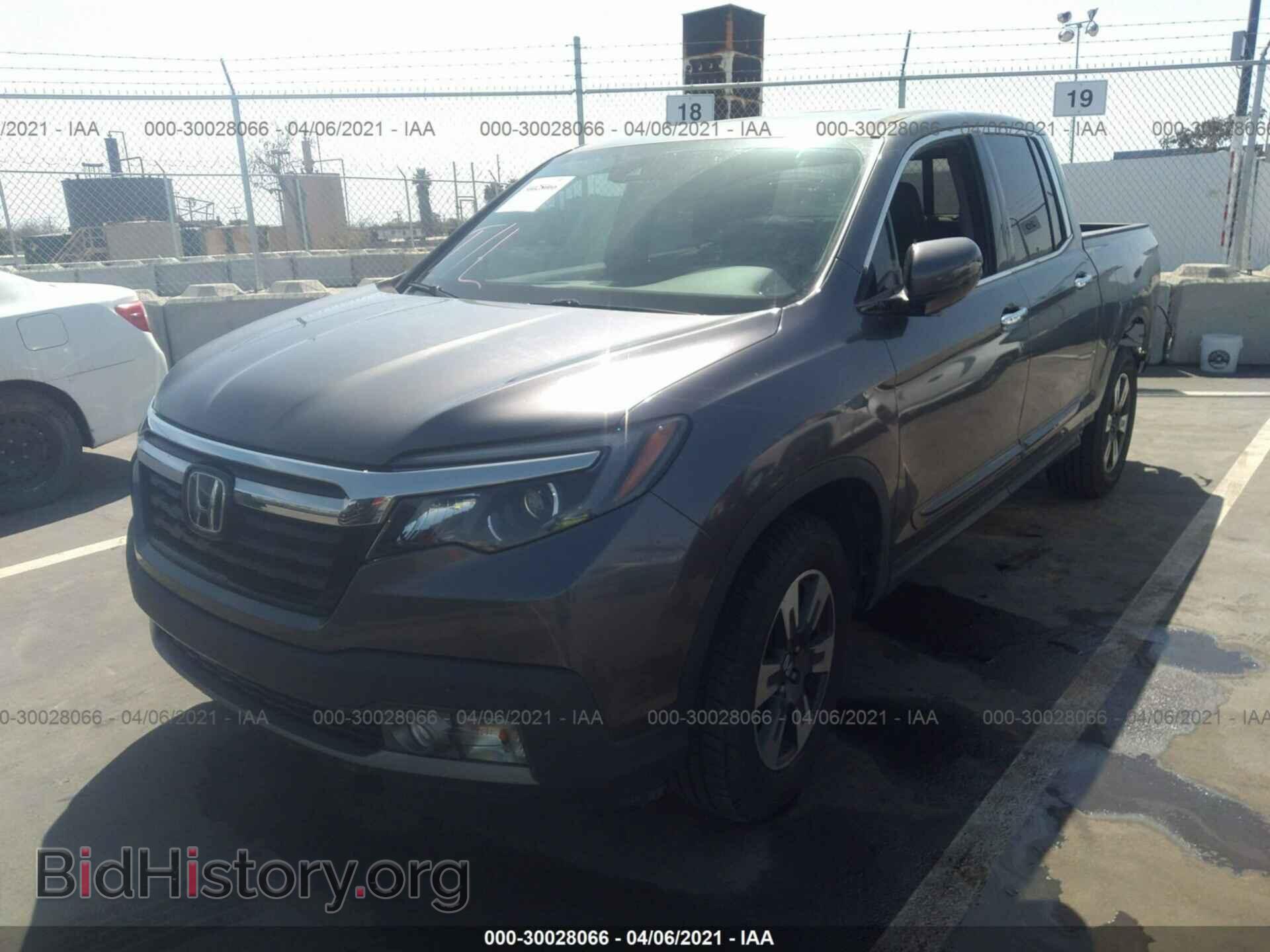 2017 HONDA RIDGELINE - VIN: 5FPYK3F70HB034222 - Фото 2