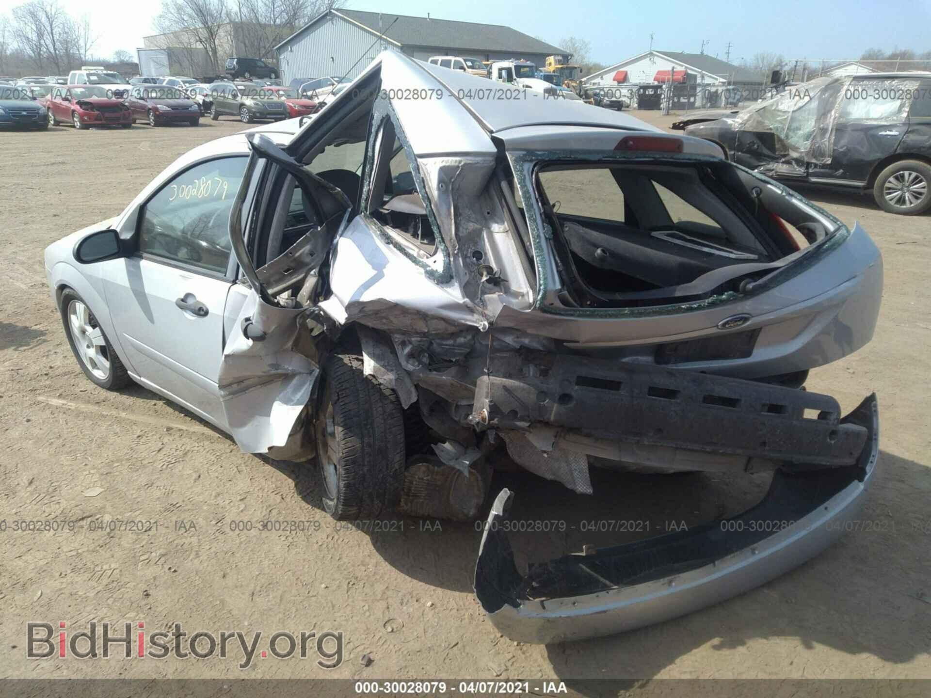2007 FORD FOCUS - VIN: 1FAHP37N37W326650 - Фото 3