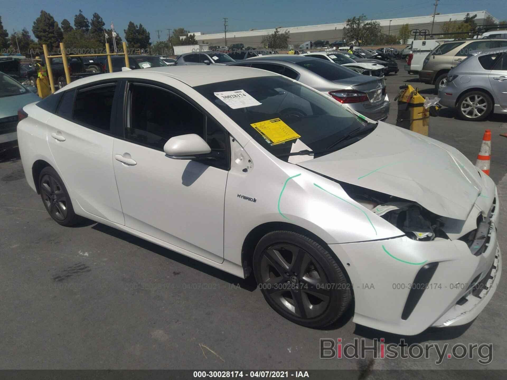 Фотография JTDKARFUXK3098623 - TOYOTA PRIUS 2019