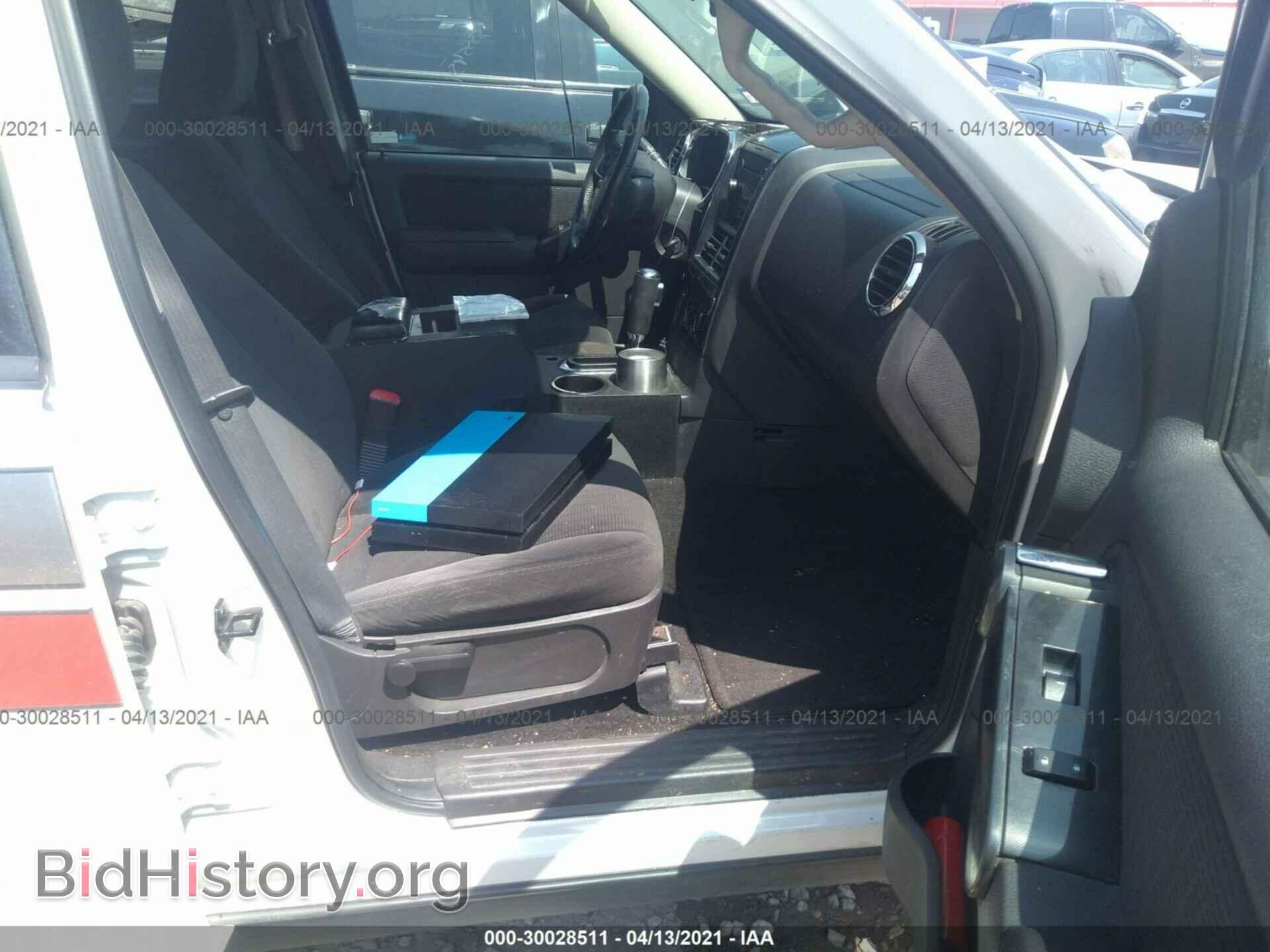 2009 FORD EXPLORER - VIN: 1FMEU63E29UA08090 - Фото 5