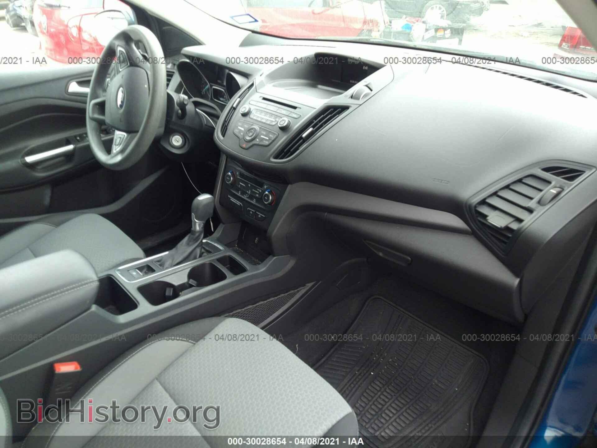 2017 FORD ESCAPE - VIN: 1FMCU0GD7HUB82936 - Фото 5