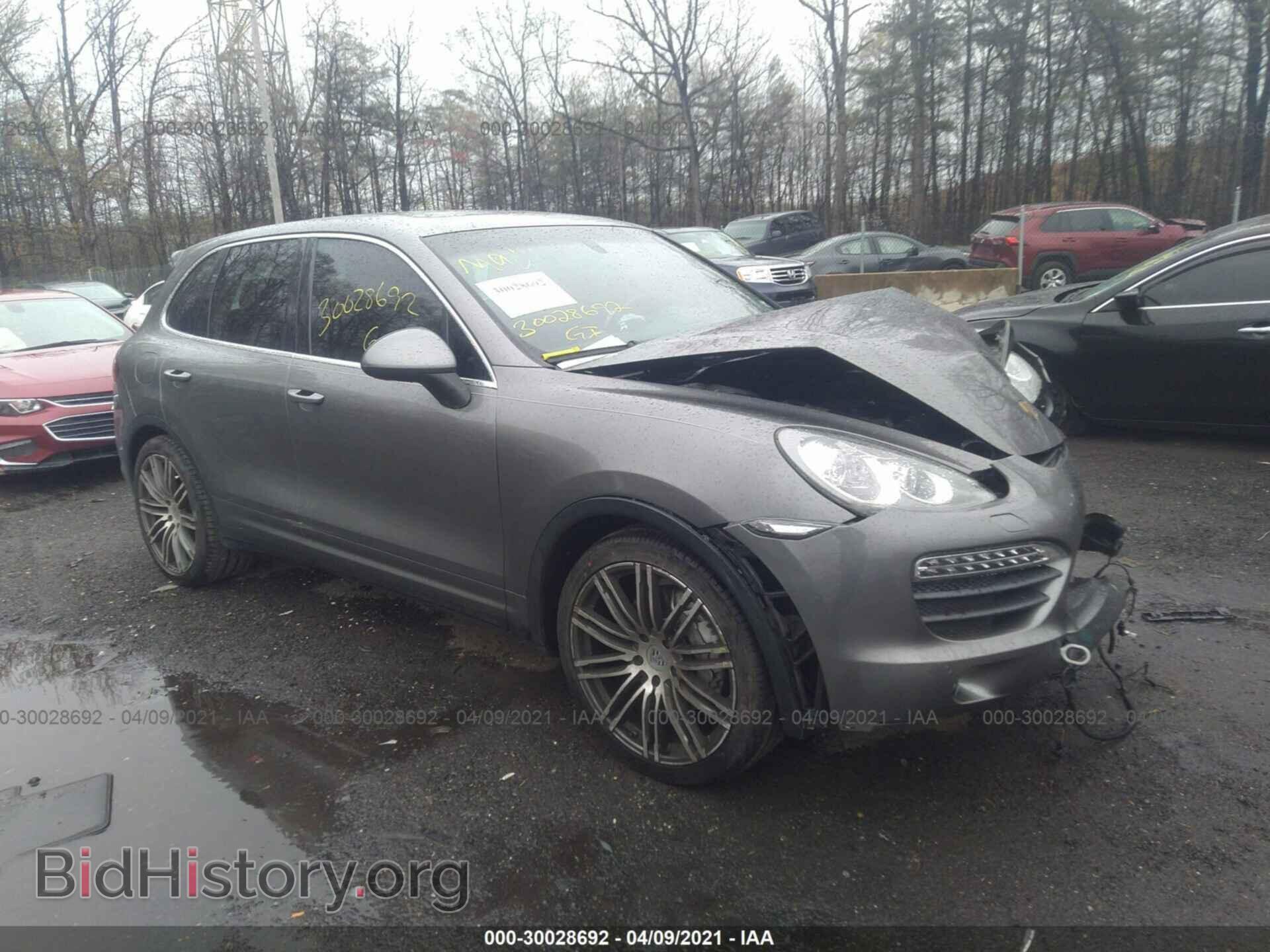 Фотография WP1AB2A20CLA48187 - PORSCHE CAYENNE 2012