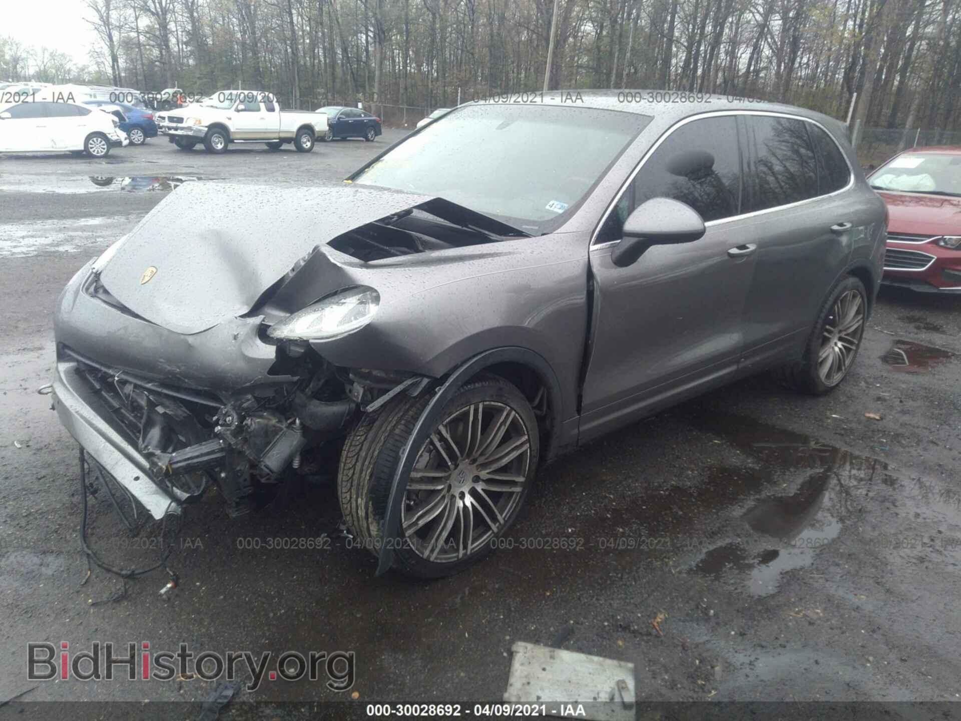 2012 PORSCHE CAYENNE - VIN: WP1AB2A20CLA48187 - Фото 2