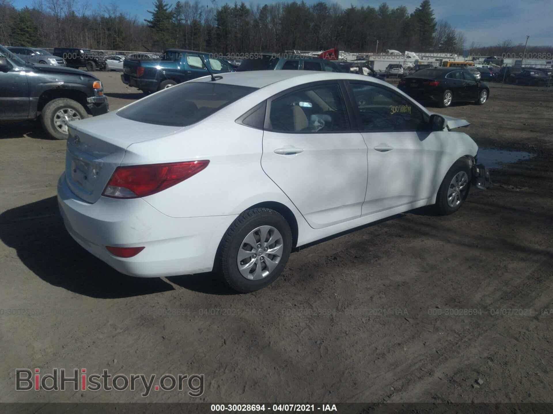 2016 HYUNDAI ACCENT - VIN: KMHCT4AE8GU078806 - Фото 4