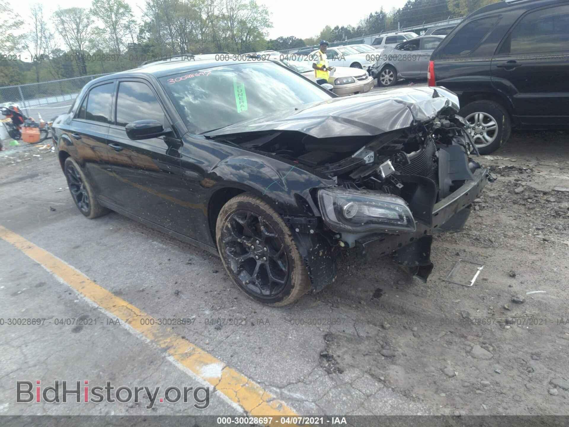 Photo 2C3CCAAG5KH755864 - CHRYSLER 300 2019