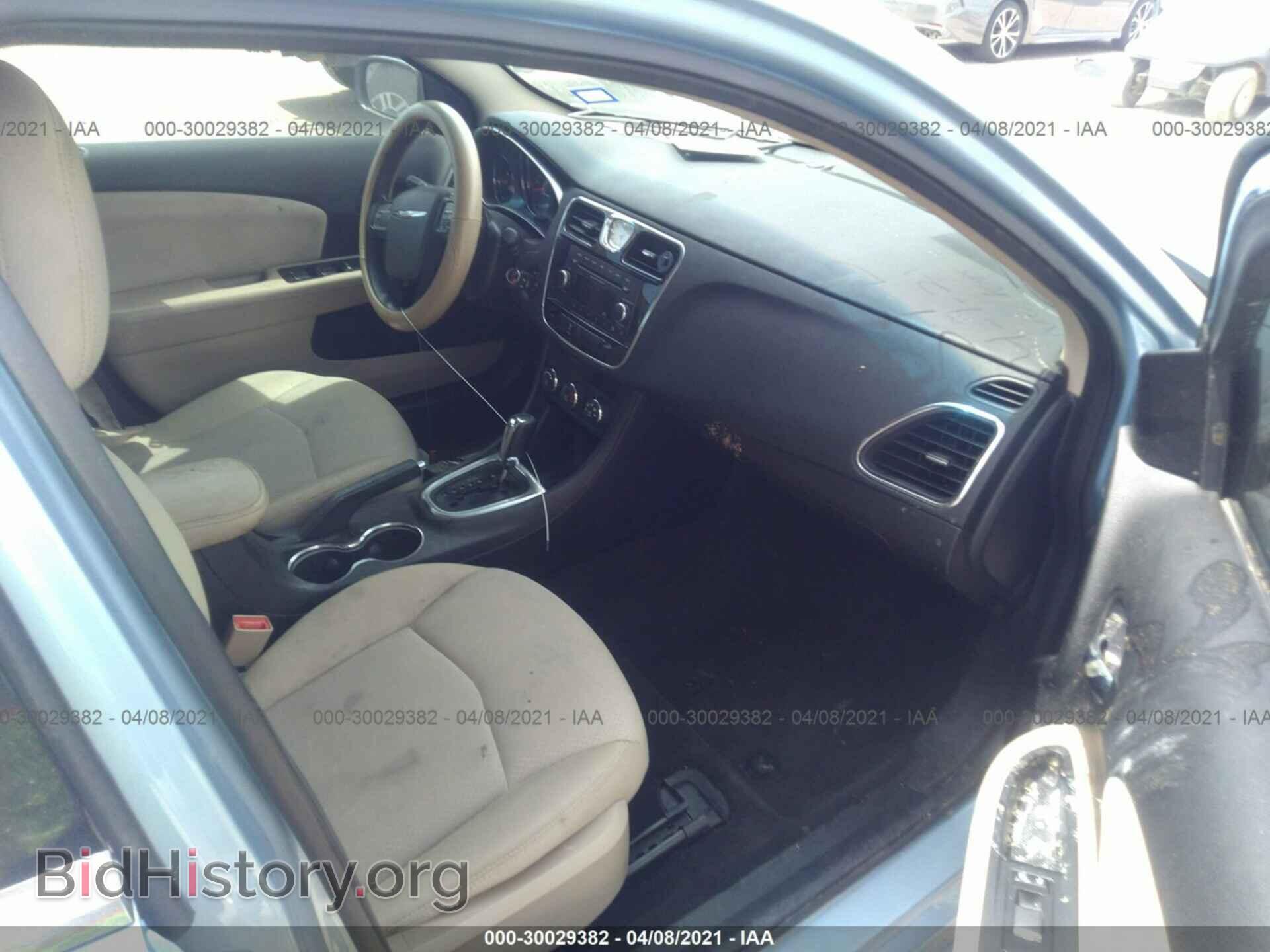 2012 CHRYSLER 200 - VIN: 1C3CCBABXCN164089 - Фото 5
