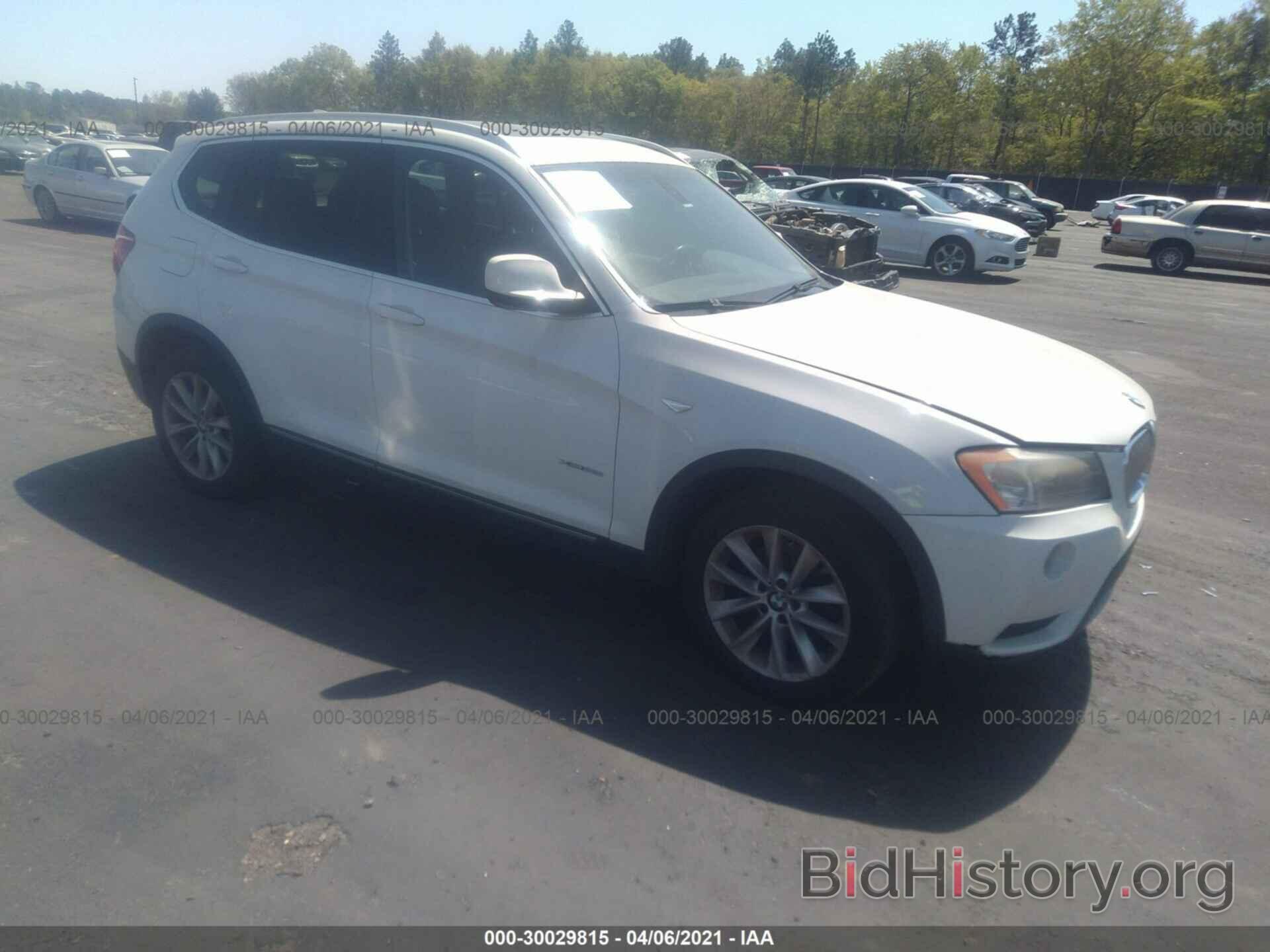 Photo 5UXWX5C56BL709185 - BMW X3 2011