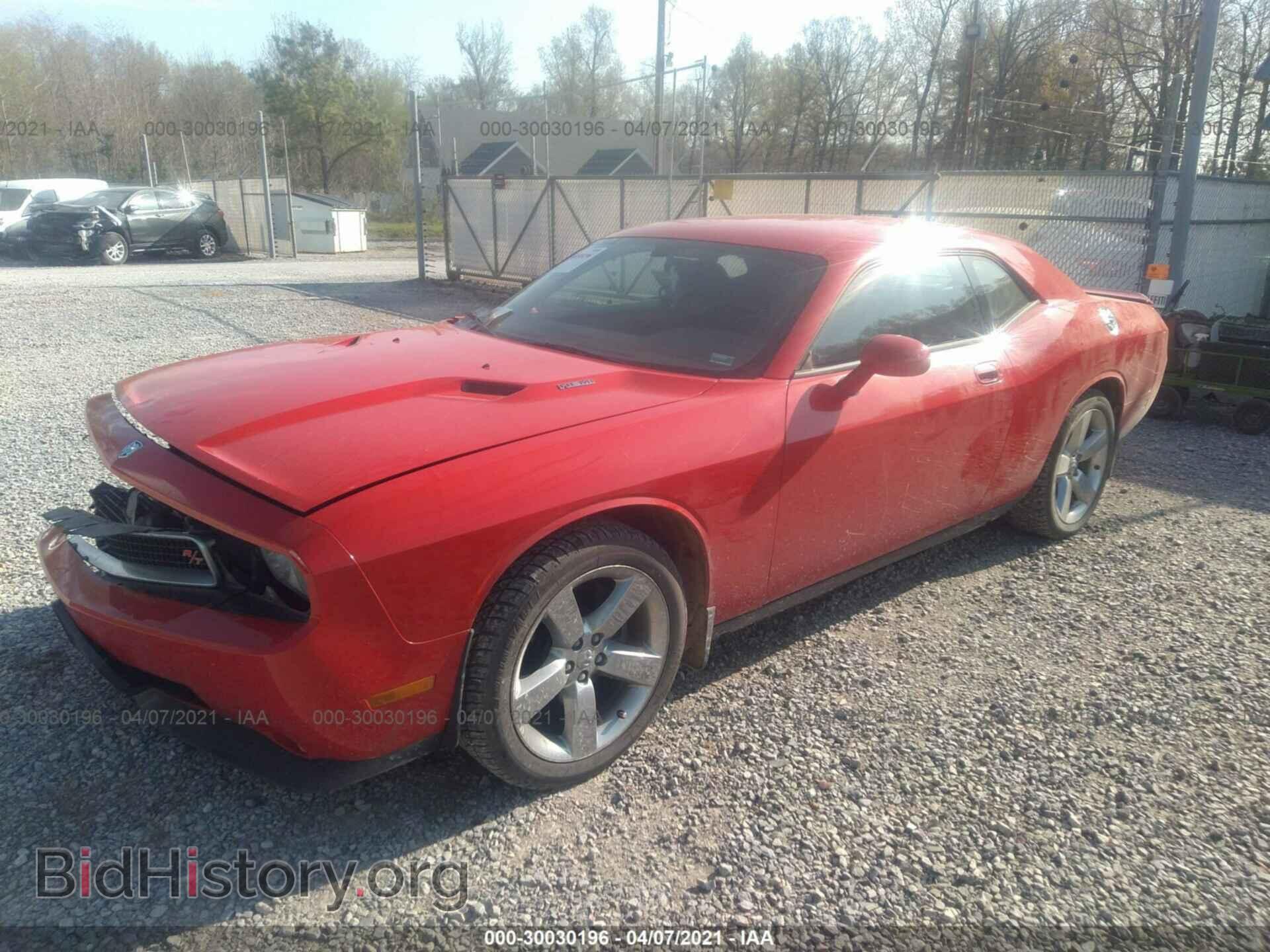 2010 DODGE CHALLENGER - VIN: 2B3CJ5DTXAH122603 - Photo 2