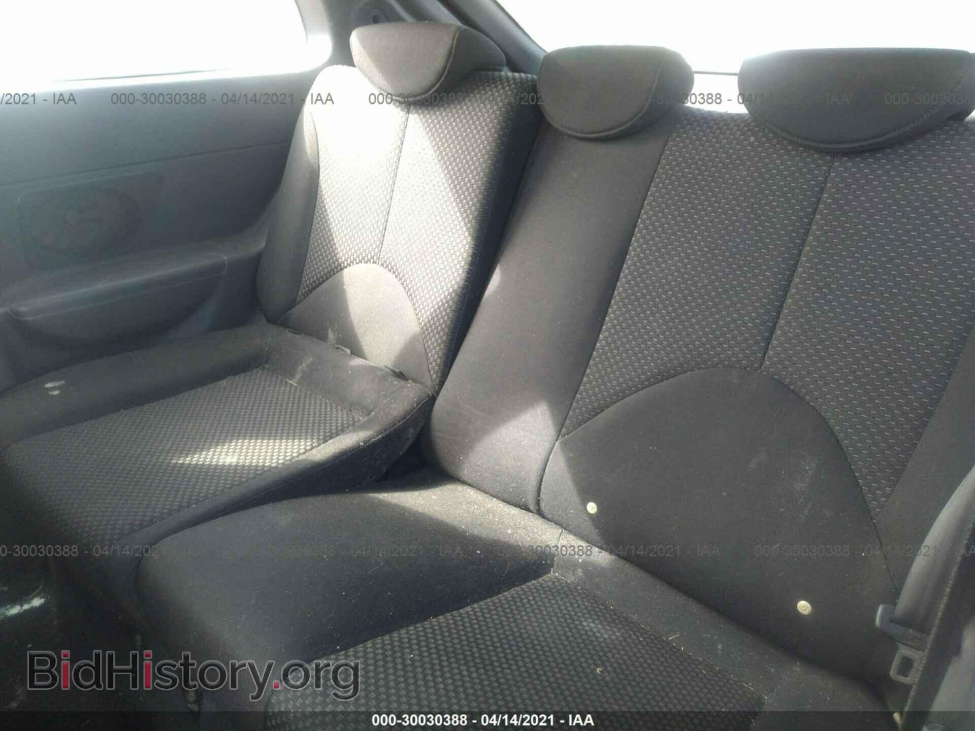 2008 HYUNDAI ACCENT - VIN: KMHCM36C88U080538 - Фото 8
