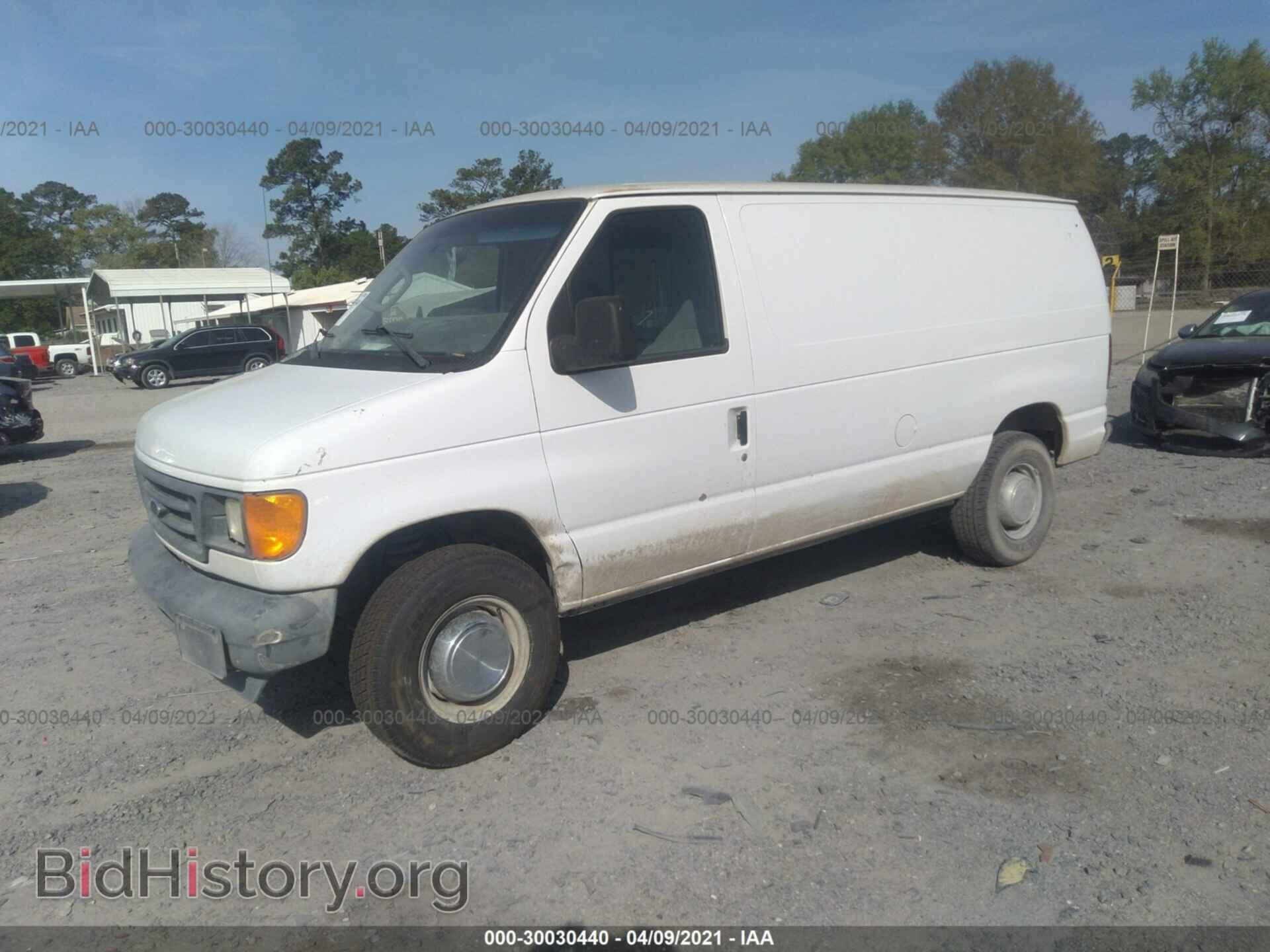 2006 FORD ECONOLINE CARGO VAN - VIN: 1FTNE24W56HA75465 - Photo 2