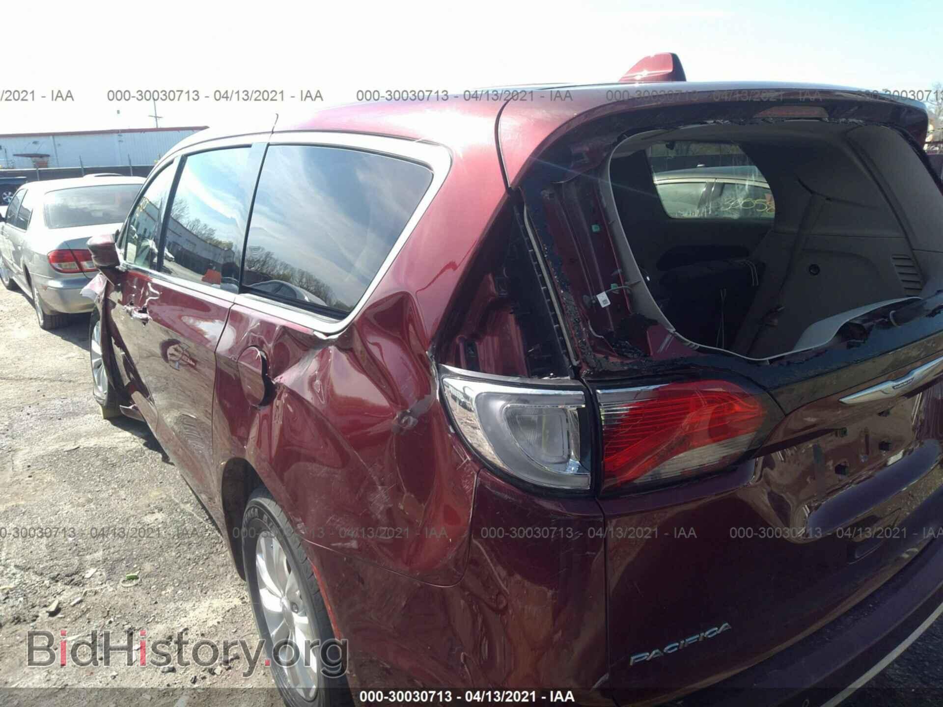 2018 CHRYSLER PACIFICA - VIN: 2C4RC1FG2JR234012 - Фото 3