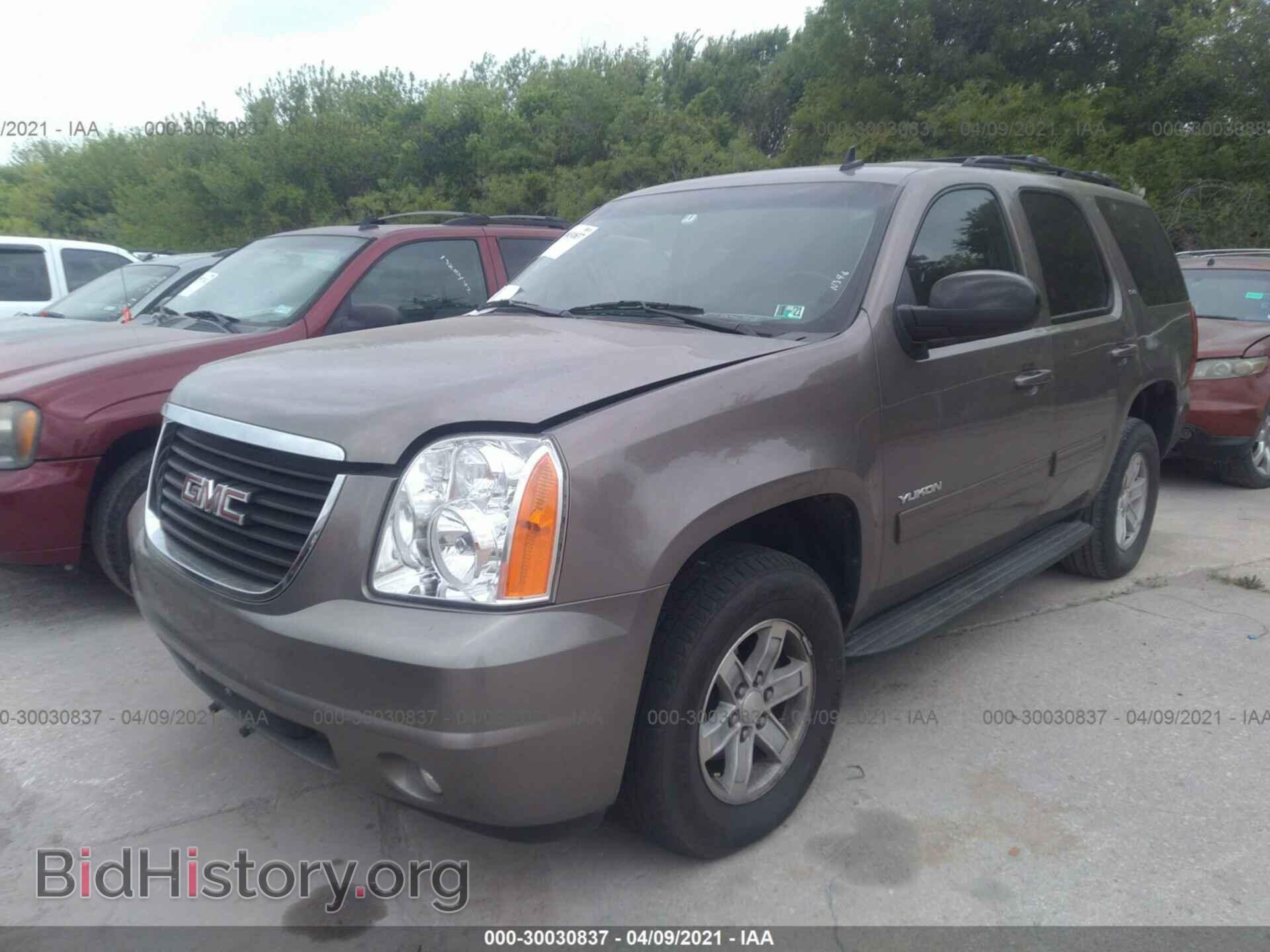 2013 GMC YUKON - VIN: 1GKS2CE06DR130044 - Фото 2