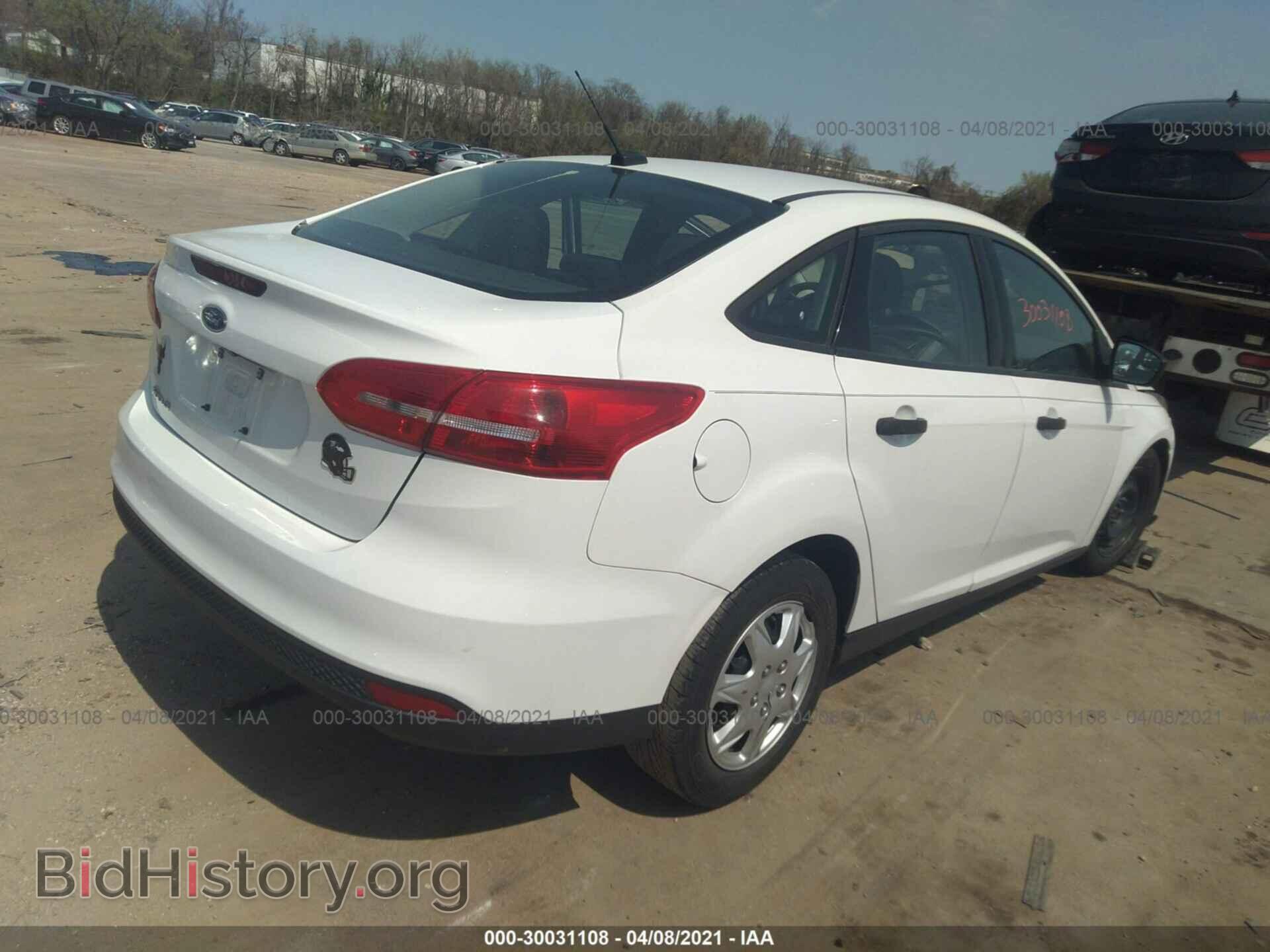 2016 FORD FOCUS - VIN: 1FADP3E24GL229028 - Фото 4