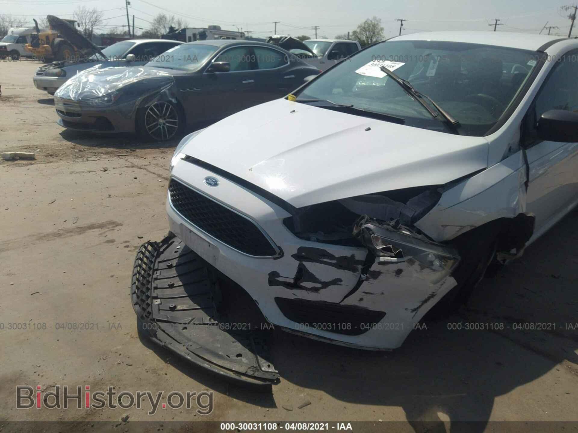 2016 FORD FOCUS - VIN: 1FADP3E24GL229028 - Фото 6