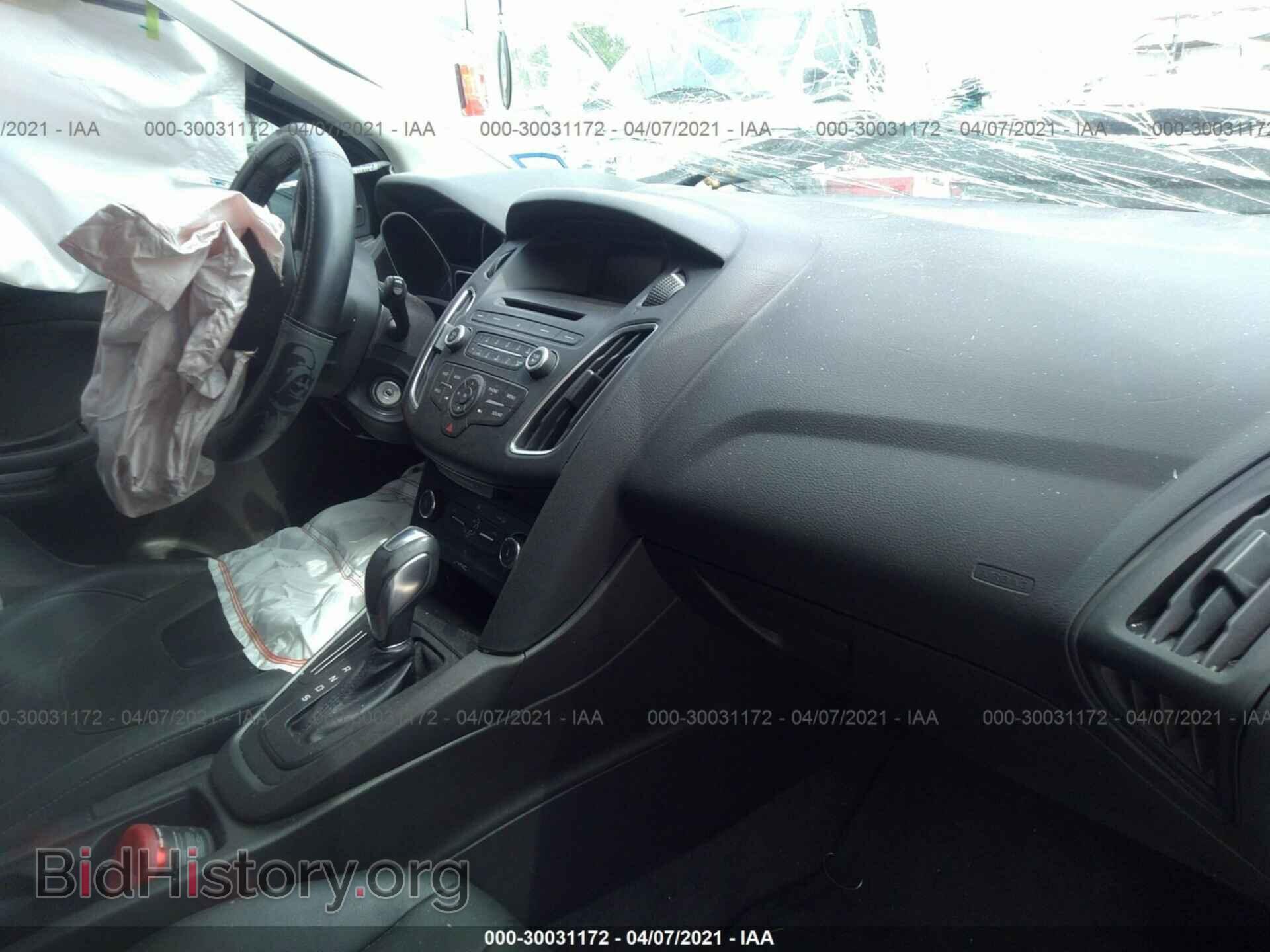 2016 FORD FOCUS - VIN: 1FADP3K25GL302105 - Фото 5