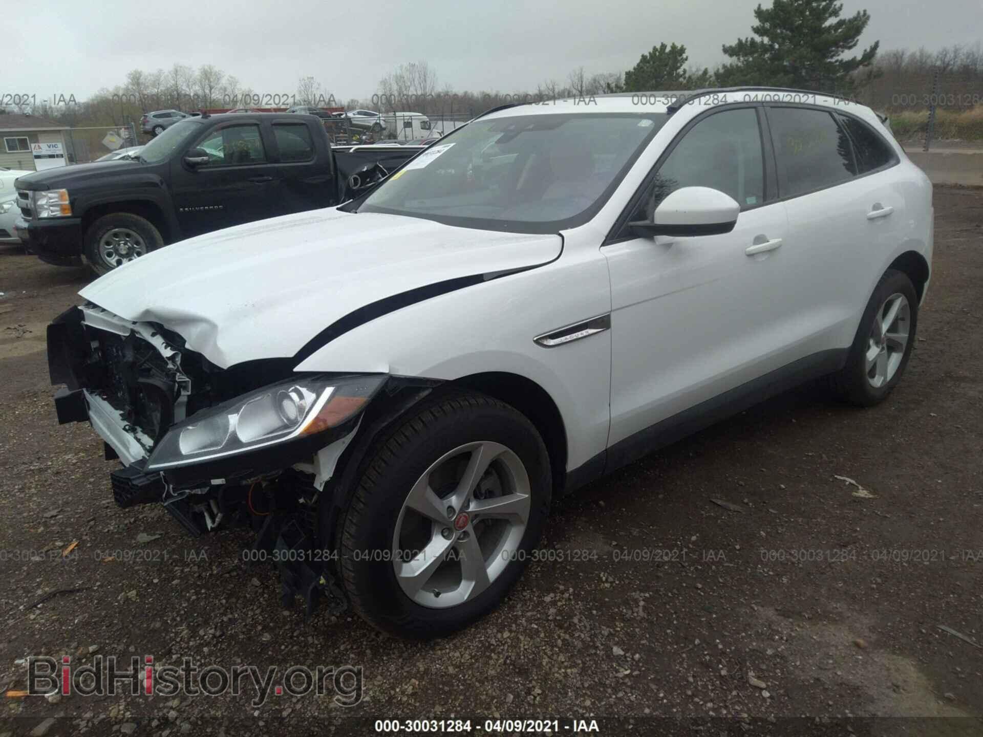 2017 JAGUAR F-PACE - VIN: SADCJ2BV8HA093651 - Фото 2