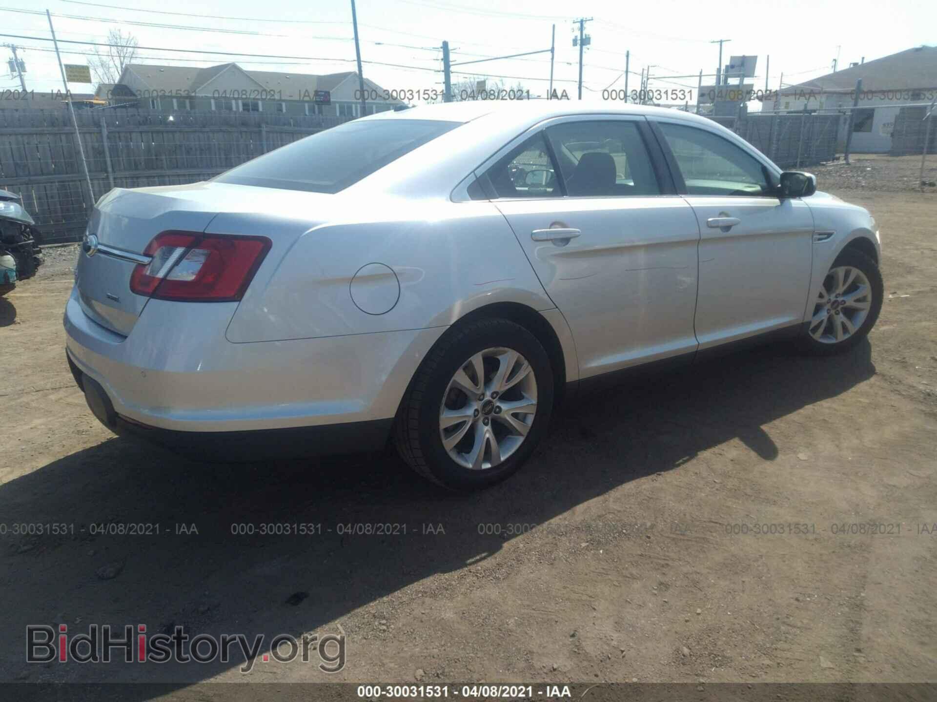 2011 FORD TAURUS - VIN: 1FAHP2EW3BG131186 - Photo 4